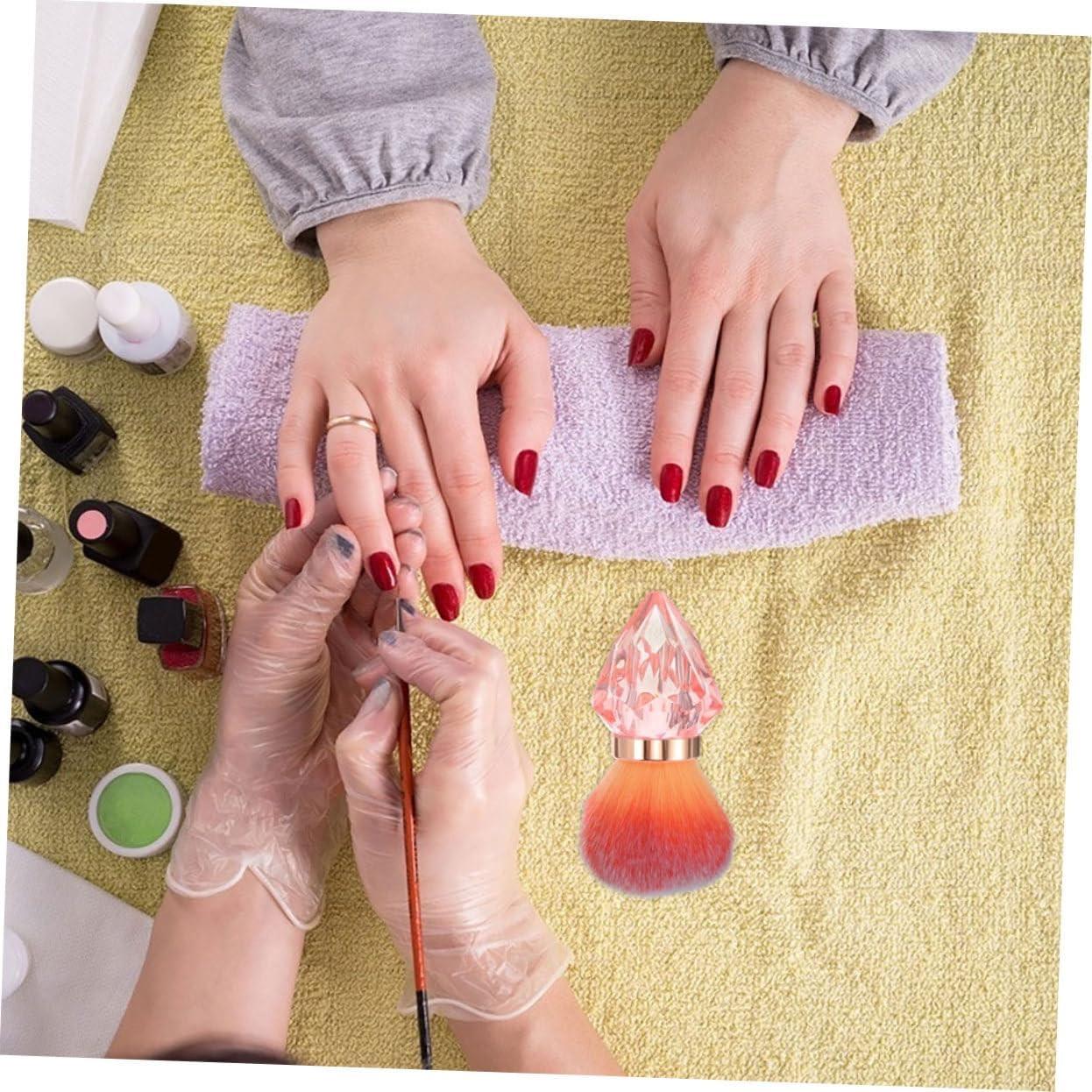 2Pcs Portable Nail Powder Brush Diamond Shape Makeup and Nail Cleaning Tool for Manicure and Pedicure Stylish Design for Women image number 4