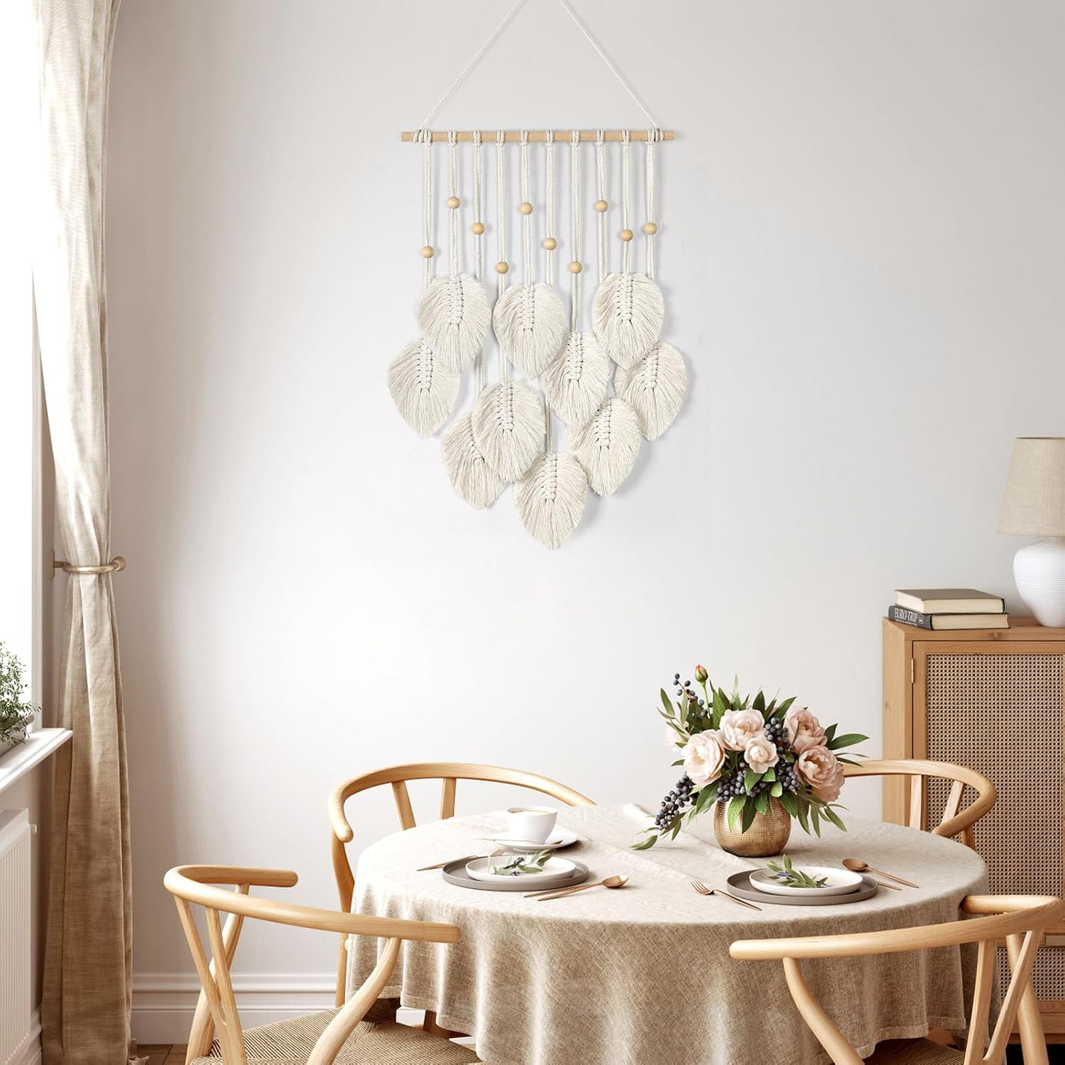 Betylifoy Macrame Wall Hanging Boho Wall Decor Macrame Tapestry Handmade Woven Leaves Tapestry Wall Art Decor Chic Home Decor for Nursery Bedroom Living Room (Beige)