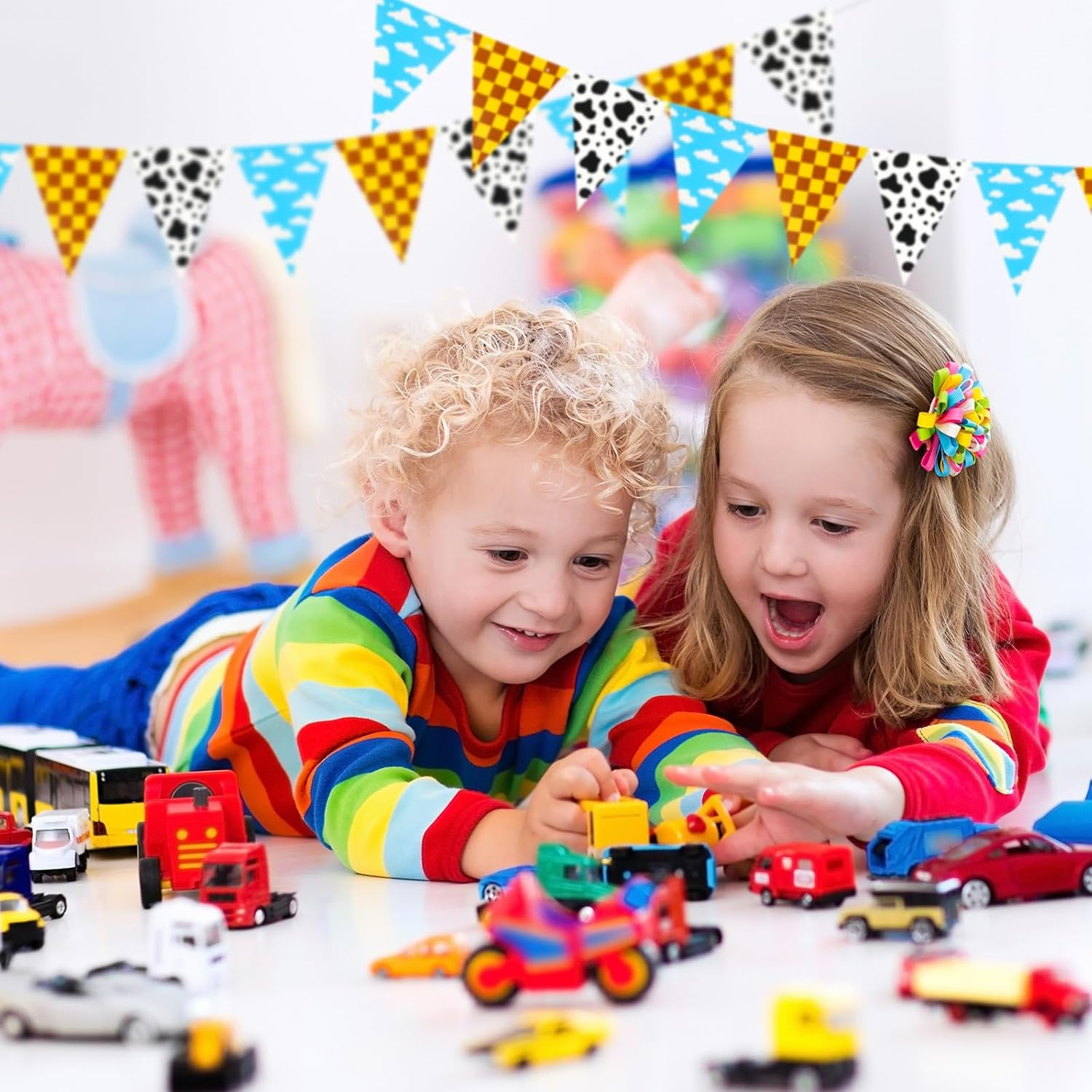 4Pcs Cartoon Birthday Decorations, Cartoon Story Party Decorations Triangle Pennant Flag Blue Yellow Red Party Decor Outdoor Garden Supplies for Outdoor Indoor Decorations image number 4