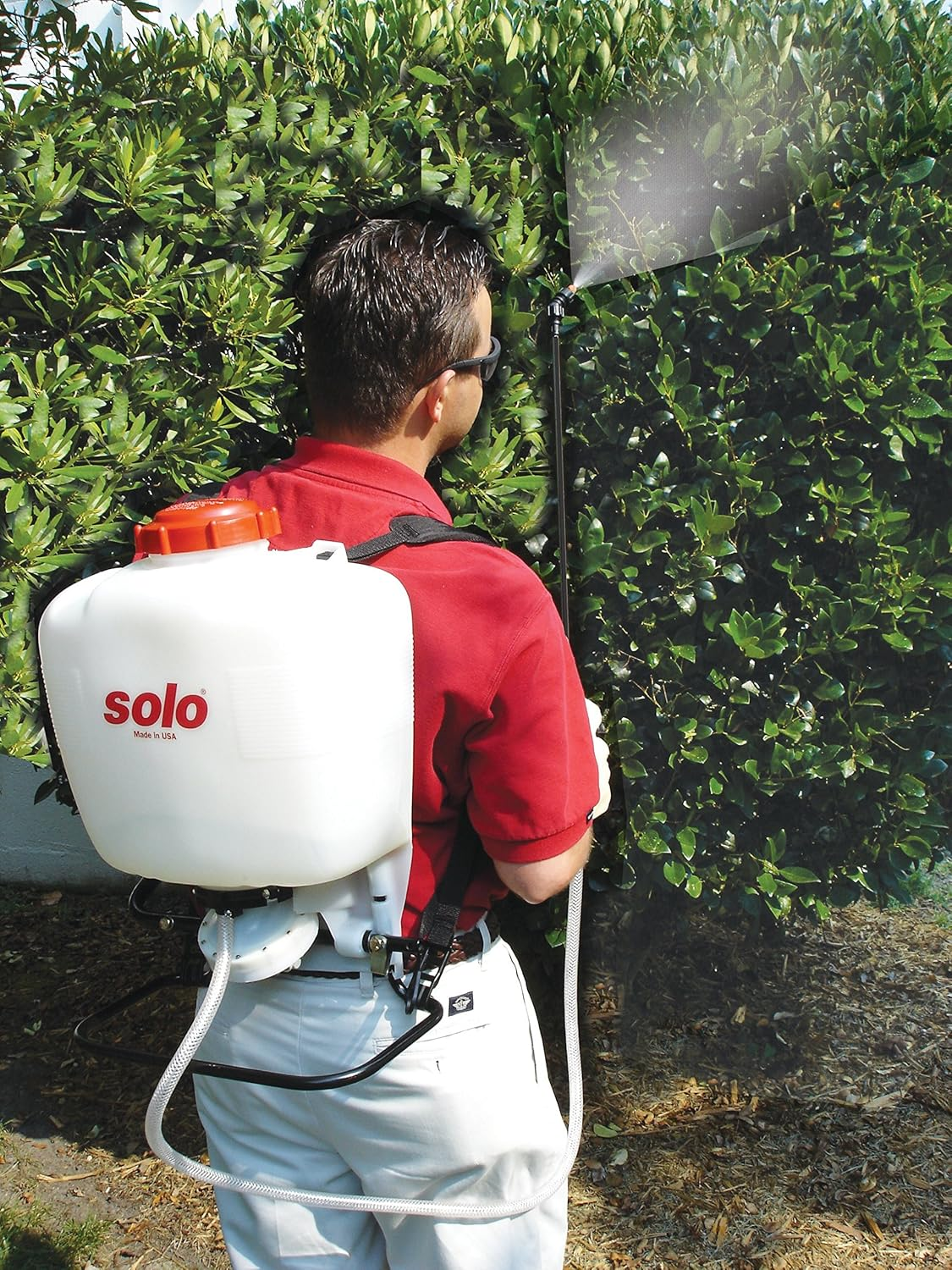 SOLO 475-B Backpack Sprayer, 4 Gallon, Diaphragm - Bleach Resistant image number 1