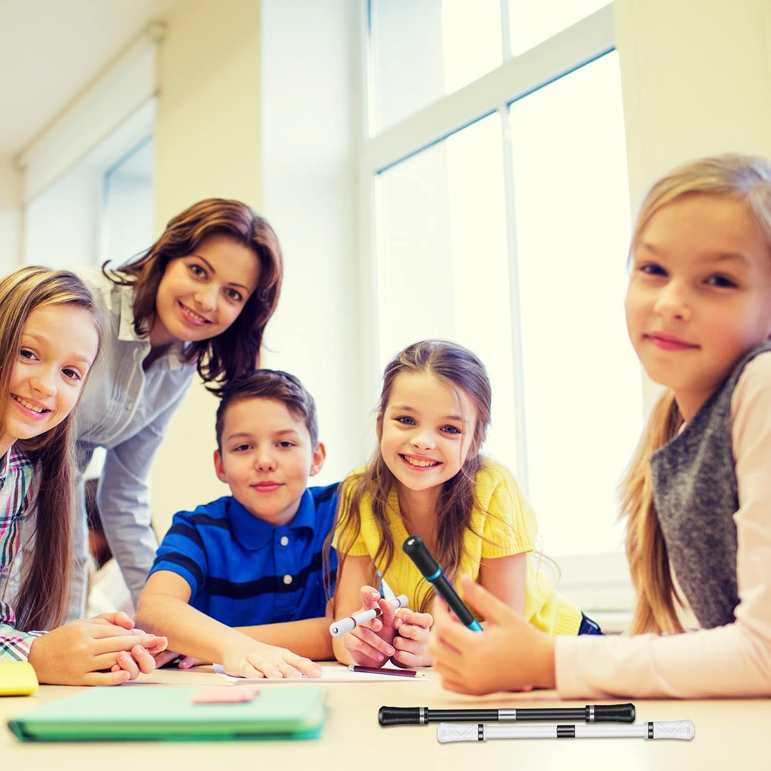 4 Pieces Pen Spinning Fidget Flying Pen Mods for Students - Finger Rotating Gaming Pen without Refill - White and Black image number 4