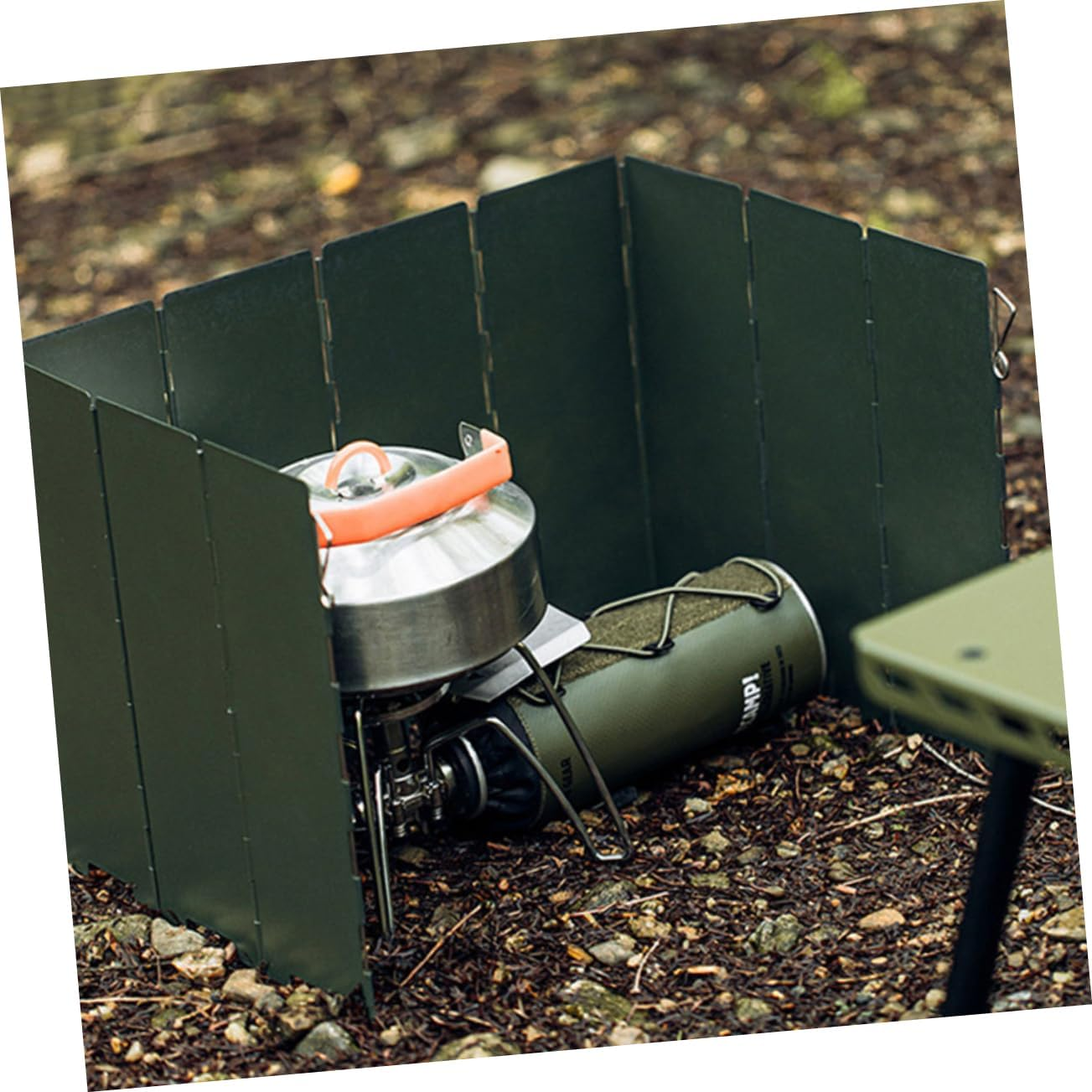 Portable Cassette Stove Windscreen Creative Windproof BBQ Windscreen Camping Wind Deflector and Practical for Hiking image number 1