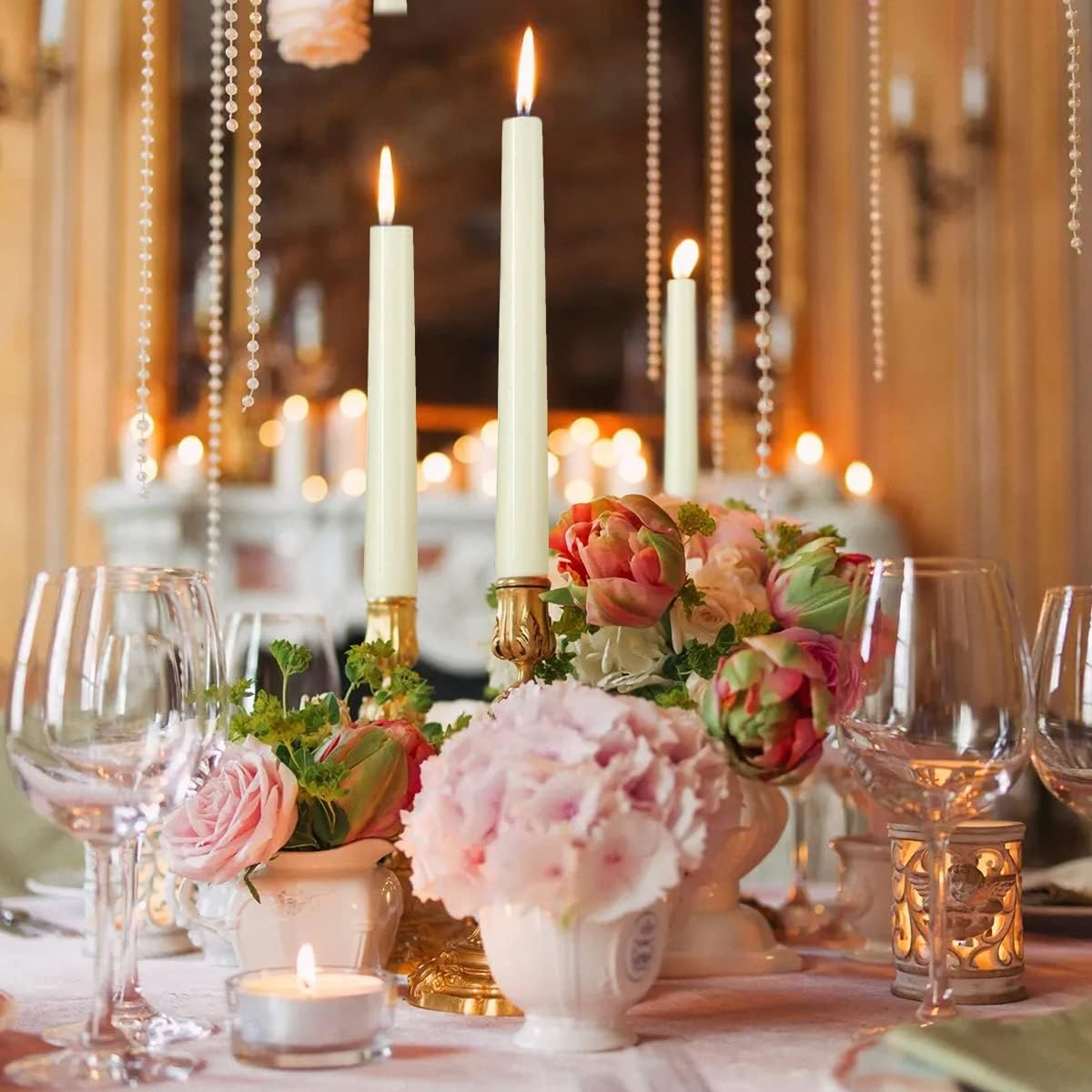 Arosky 20 Pack Ivory Taper Candles, 7-8 Hours Burn Time, Unscented, Smokeless and Dripless, 4/5 X 10 Inch Dinner Candle Set for Household, Wedding, Party and Home D&eacute;cor Candlesticks