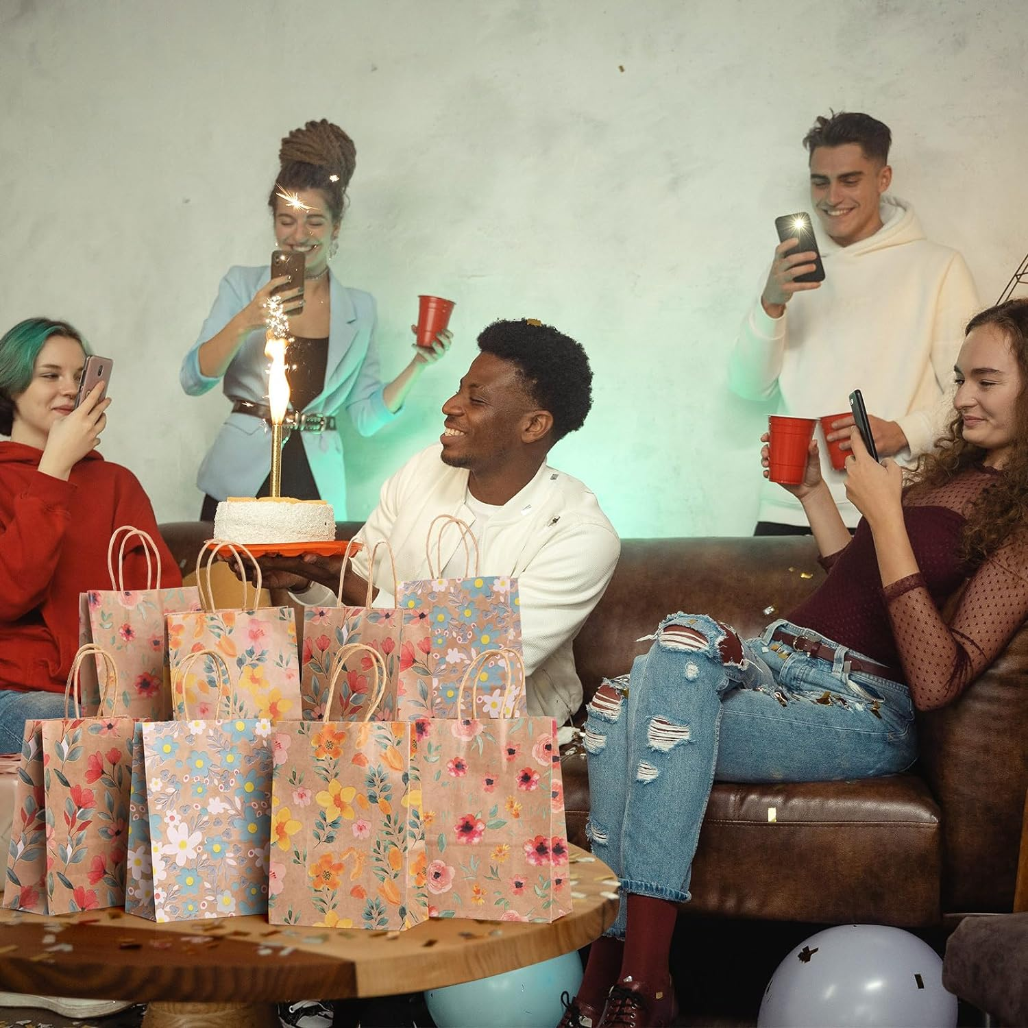 12Pcs Kraft Gift Bags, Geeric Party Gift Bag Printing Flower Gift Wrapping Bags with Handles Candy Treat Bag Paper Bags Bulk for Wedding,Thanksgiving Day,Party Supplies image number 3