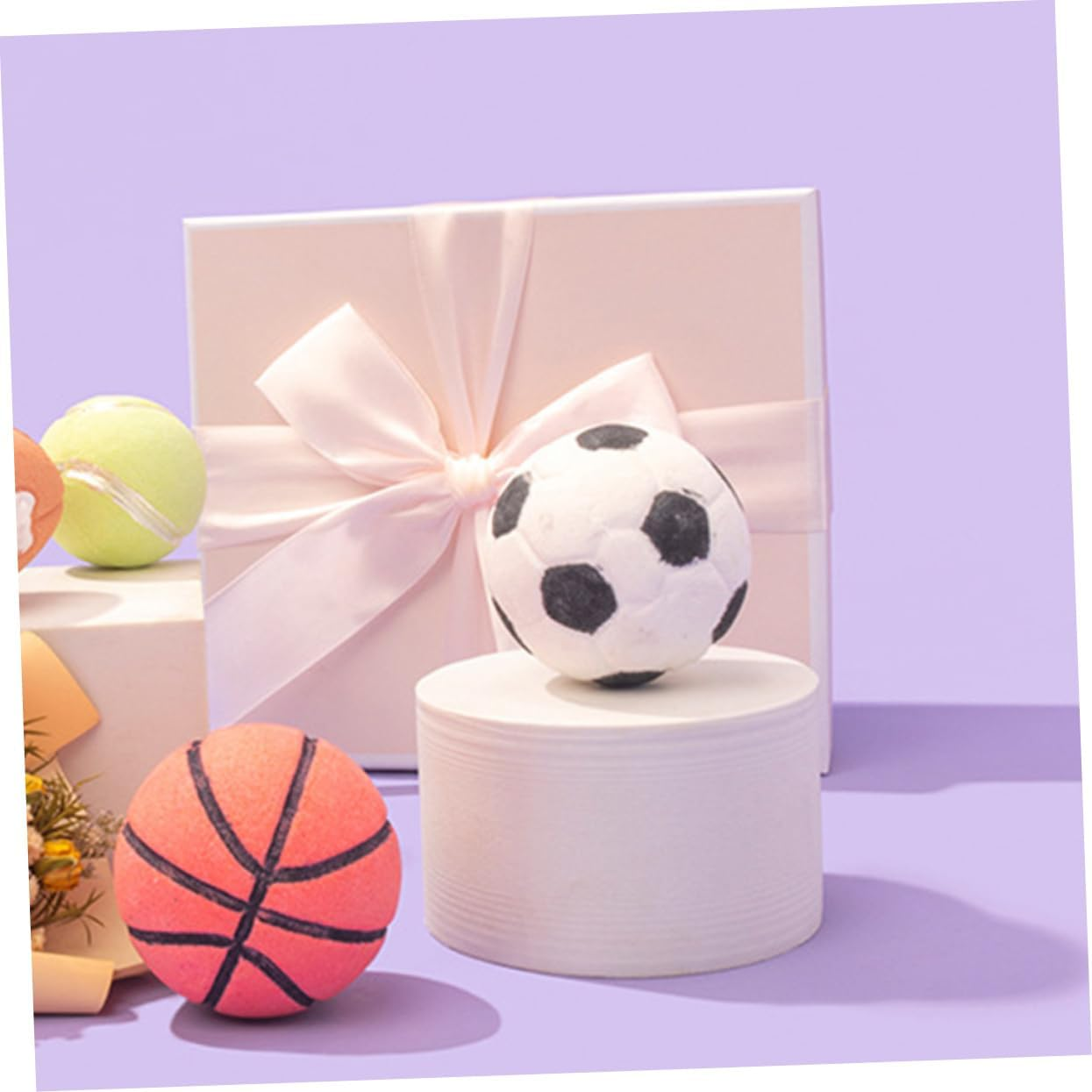 Healeved 2Pcs Football Shape Bath Salt Bomb Bubble Making Bath Soak Balls Portable Moisturizing for Boys and Girls Adults image number 2