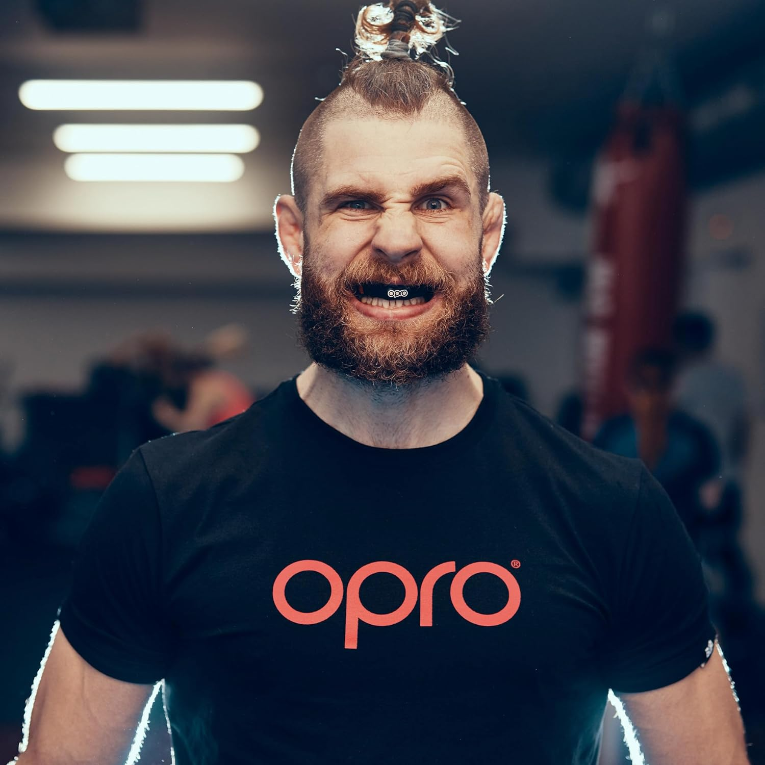 OPRO New Instant Custom-Fit Mouth Guard, Dentist Mouthguard, Revolutionary Fitting Technology for Ultimate Comfort, Protection & Fit, Gum Shield for Rugby, Boxing, Hockey, MMA (Gold, Youth) image number 4