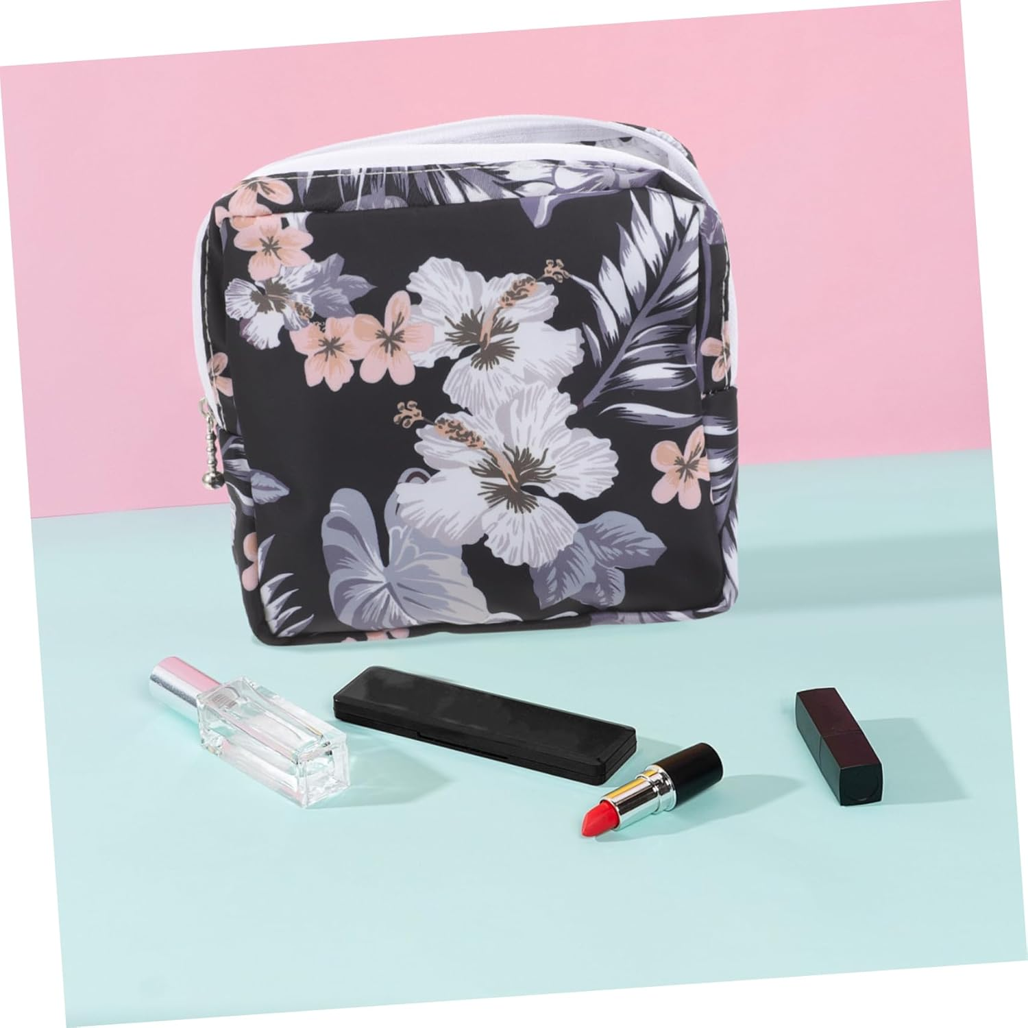 Travel Sanitary Napkin Bag Cotton Material Zippered Menstrual Pad Pouch for Makeup Storage Lipsticks Earphones and Coins