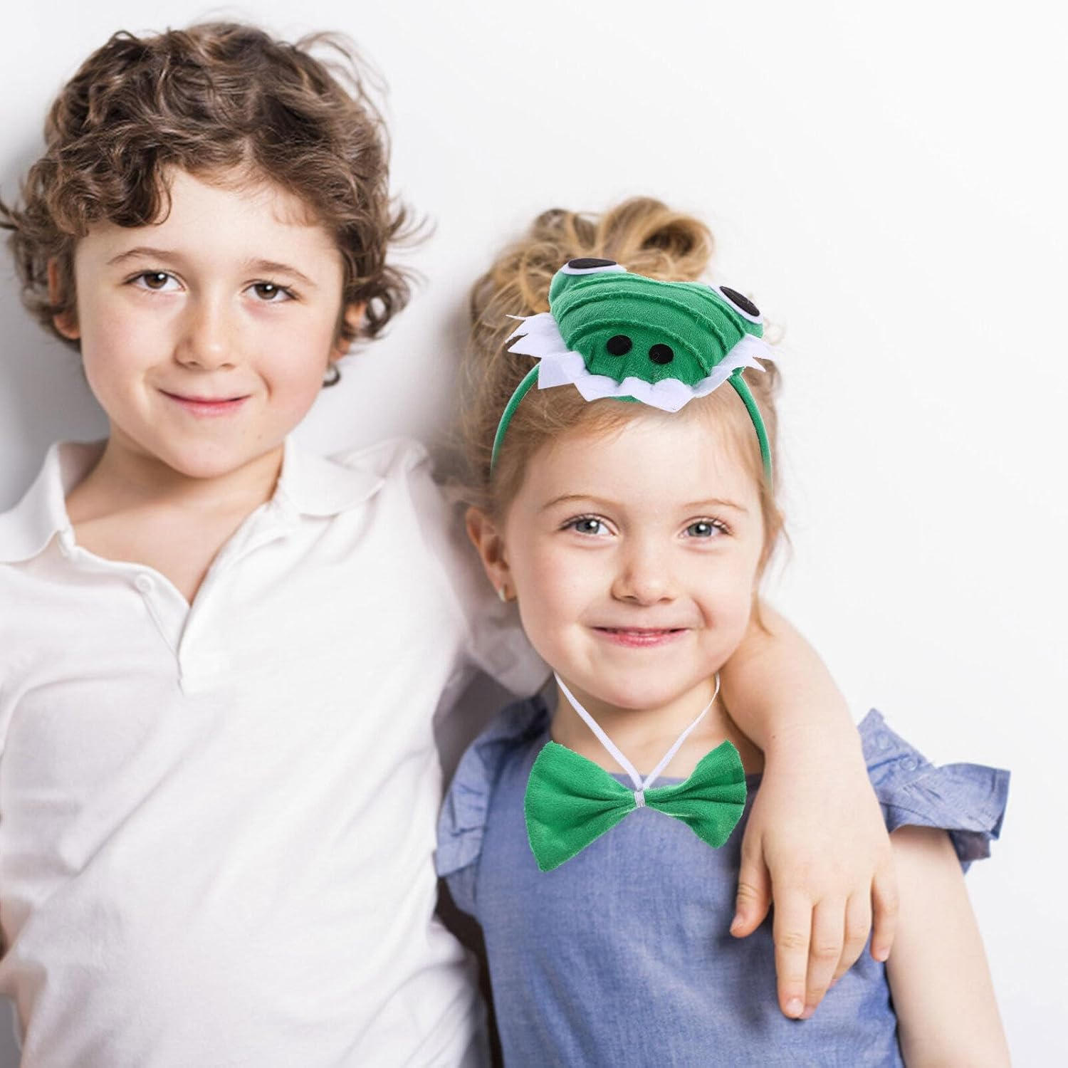 Green Cosplay Set - Headband, Bowtie, Tail for Festival Parties and Role Play