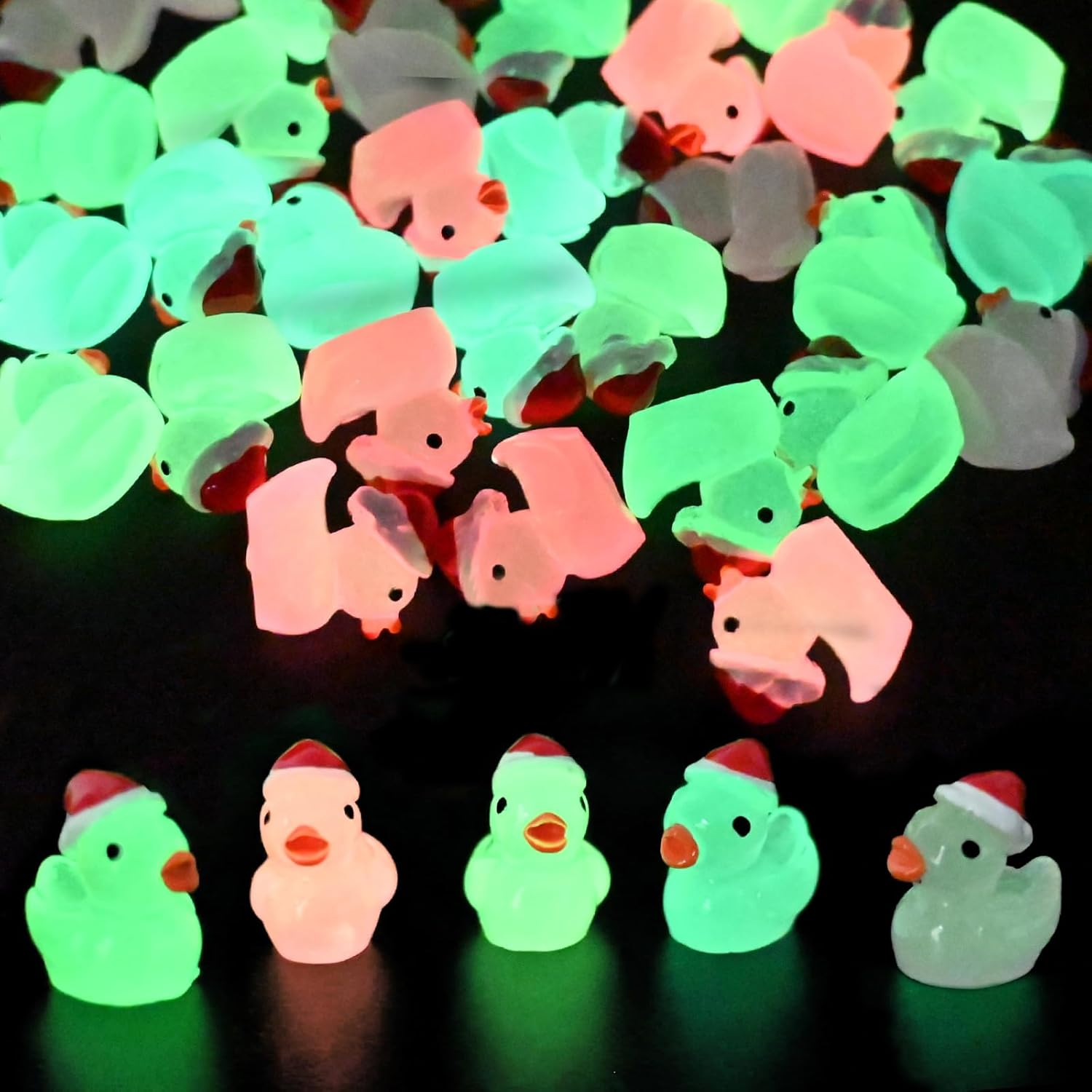 50Pcs Christmas Mini Ducks Miniature, 5Colors Luminous Ducks Figurines Wtih Christmas Hat, Figures Ornament for Micro Landscape Dollhouse Miniature Statue Landscape Craft Cake Topper