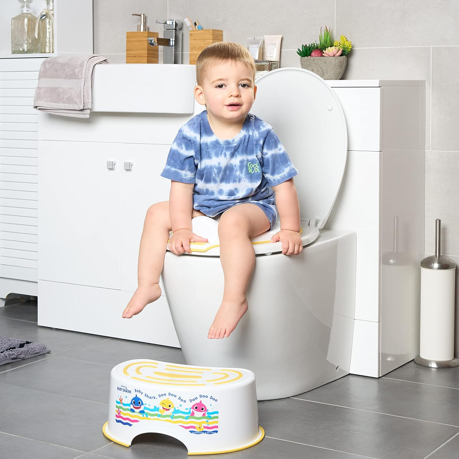Baby Shark Toilet Training Step Stool, White, One Size image number 6