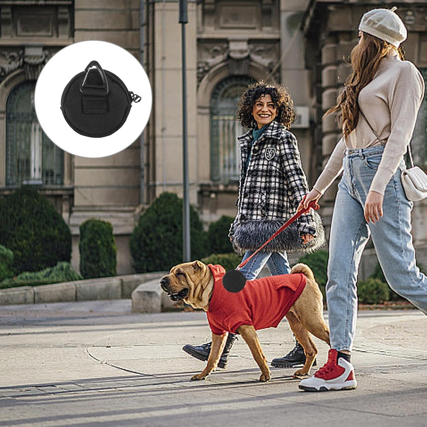 DEANKEJI Pack of 4 Dog Training Small Snack Bag Dog Oxford Cloth Dog Food Bag Black Dog Treat Bag with Triangular Hanging Eyelet for Carrying Dog Treats image number 2