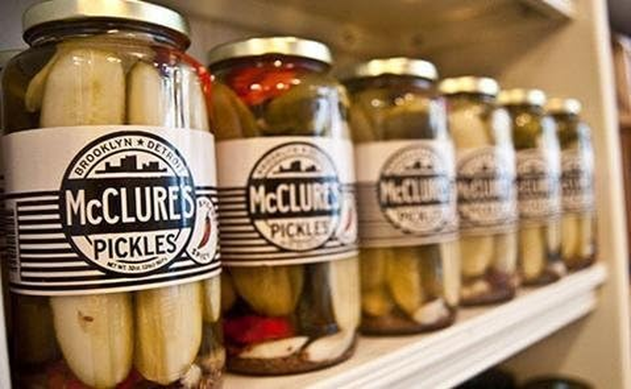 Mcclure'S Whole Garlic and Dill Pickles, 907 G image number 4