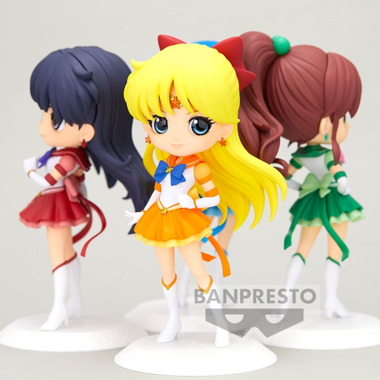 Banpresto Pretty Guardian Sailor Moon Cosmos the Movie Q Posket Eternal Sailor Venus Ver.B Figure