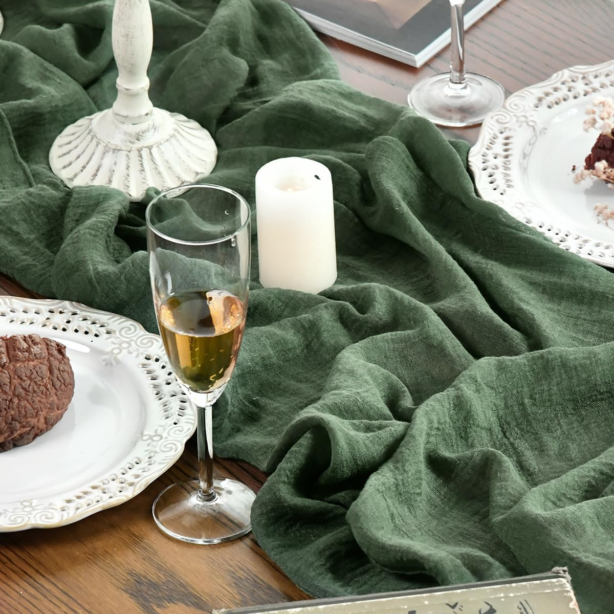 Artoid Mode Verde Foresta Fashion Boho Gauze Cheesecloth Dusty Table Runner, 90 X 300 Cm Seasonal Holiday Kitchen Dining Table Decoration for Indoor Outdoor Home Party Decor