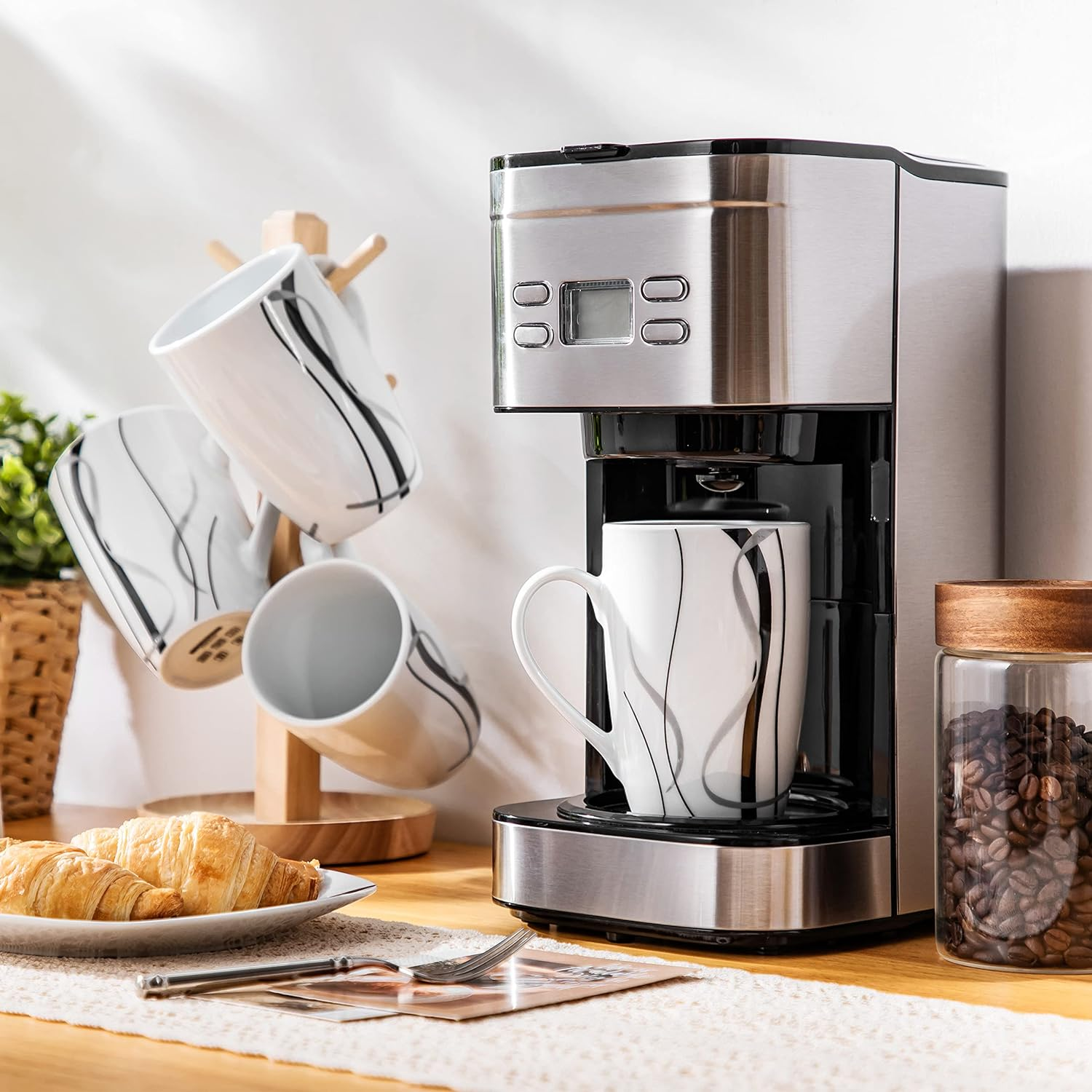 VEWEET Coffee Mugs Set of 6, 16 OZ Large Coffee Cups Set, White Mug Sets Ceramic Mugs Set with Big Handle, Microwave Dishwasher Safe, Series Fiona image number 4