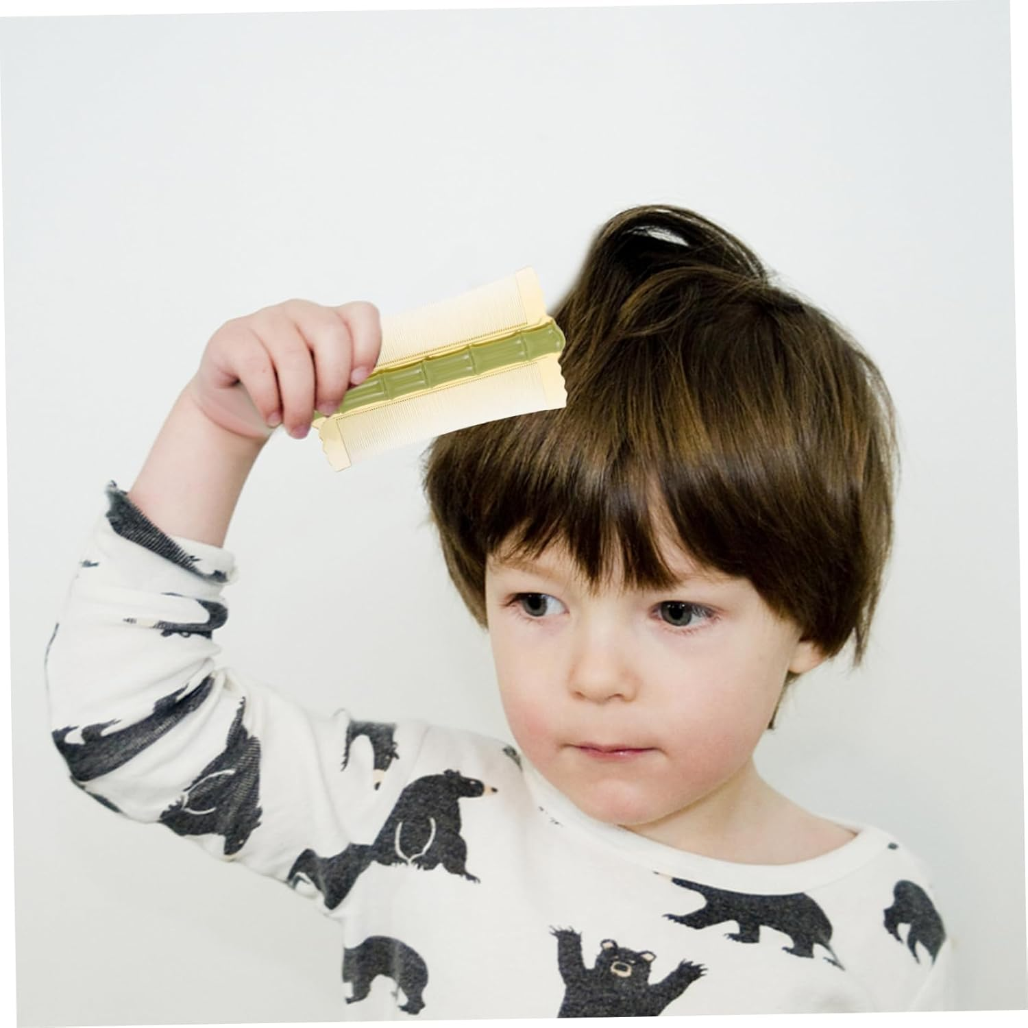 Double-Sided Flea Comb for Pets and Children, Fine Tooth Bamboo Scalp Comb for Dandruff Removal, Plastic Nit Removal Brush in Matcha Green for Sensitive Skin