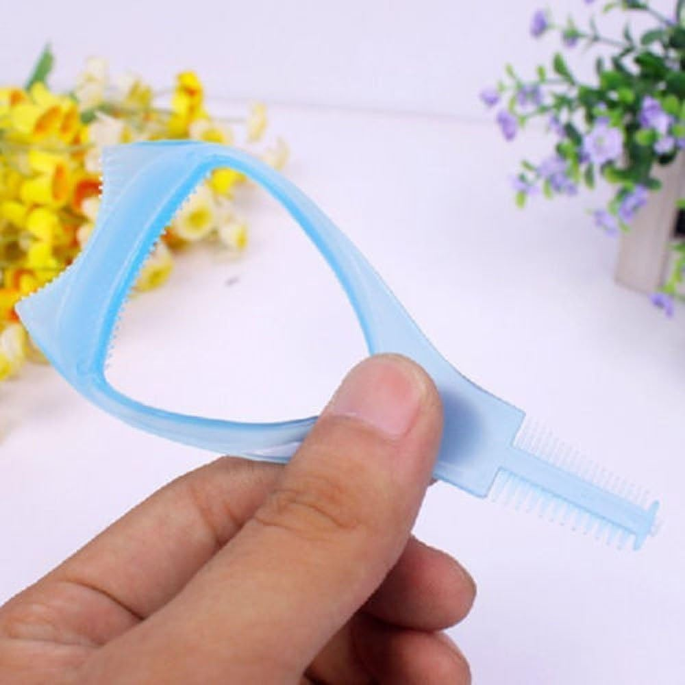 2Pcs Plastic 3 in 1 Makeup Cosmetic Eyelash Tool Upper Lower Eye Lash Mascara Guard Applicator Guide Helper with Eyelash Comb image number 1