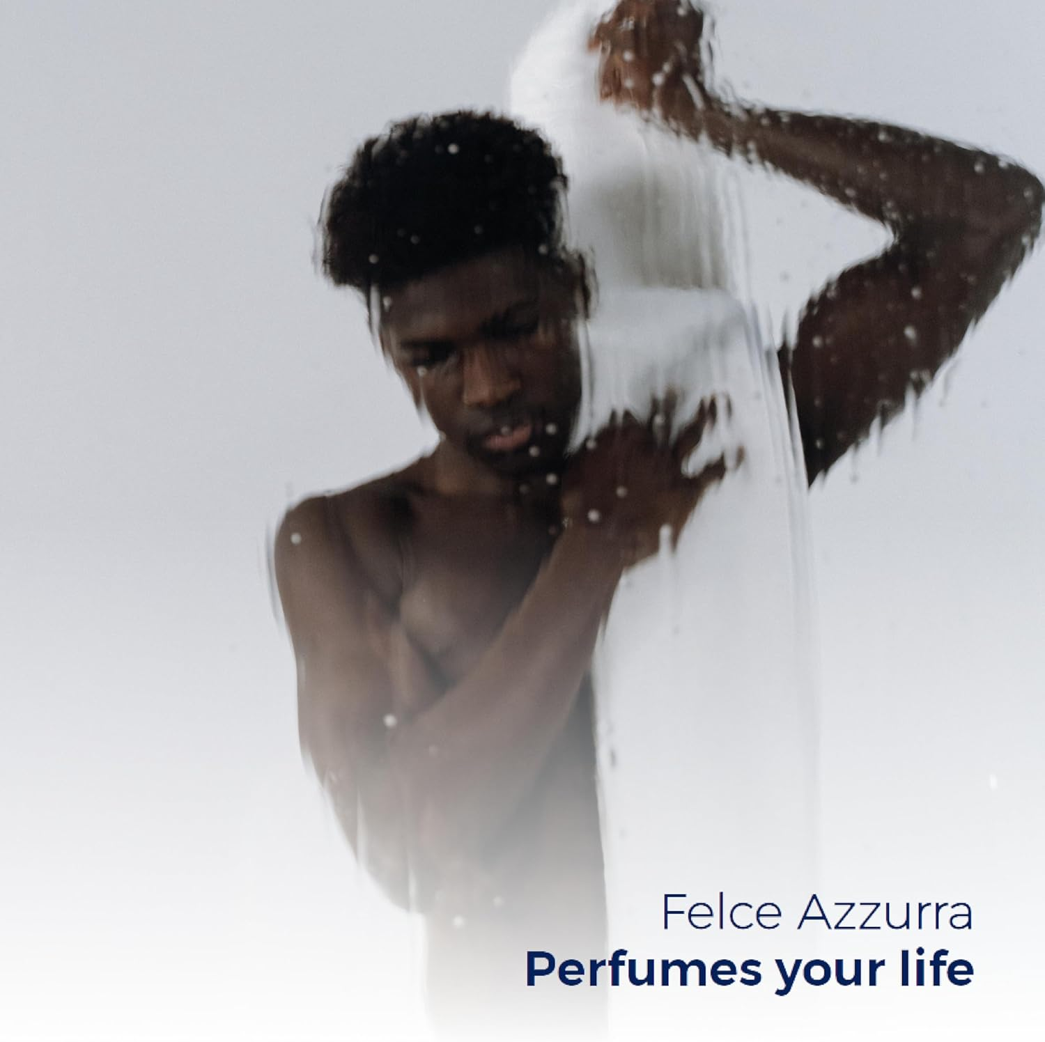 Felce Azzurra Man Shower Gel Cool Blue 2 in 1 Energising Shower Gel and Shampoo with Refreshing Fragrance for a Good Start to the Day - Pack of 1 (1 X 250 Ml) image number 5