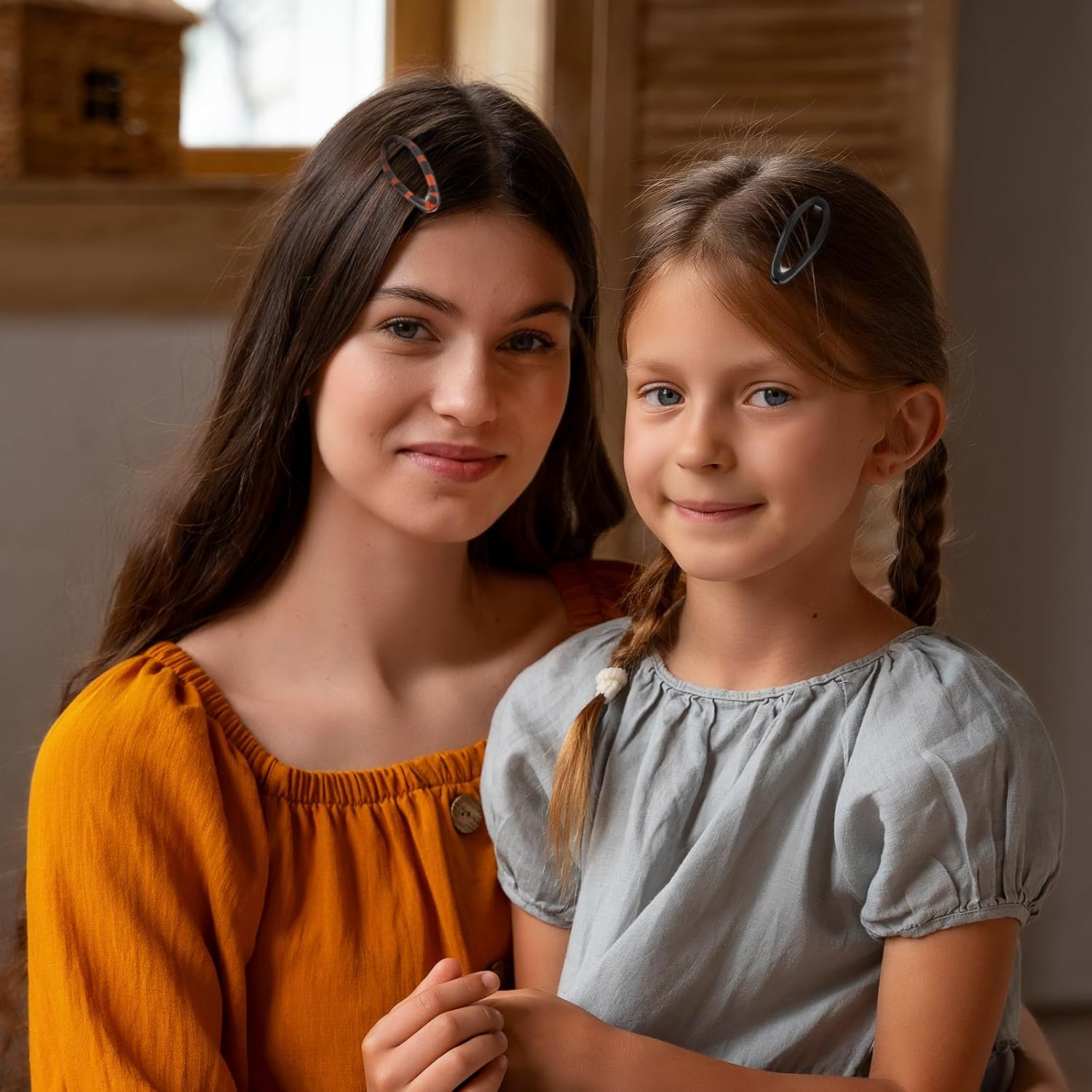 Barrettes for Women, 12 Pieces Oval Snap Hair Clip Vintage Flat Metal Tortoise Large Non-Slip Styling Clips for Women Girls Thick Fine Thin Hair image number 3