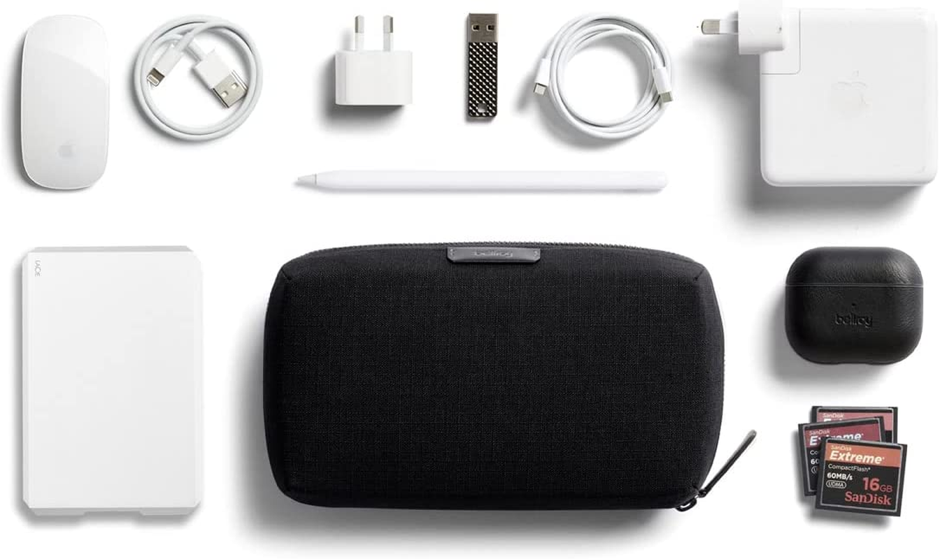 Bellroy Tech Kit, Tech Accessories Zip Pouch (Power Bank, Phone Charger, Cables, Earbuds) image number 2