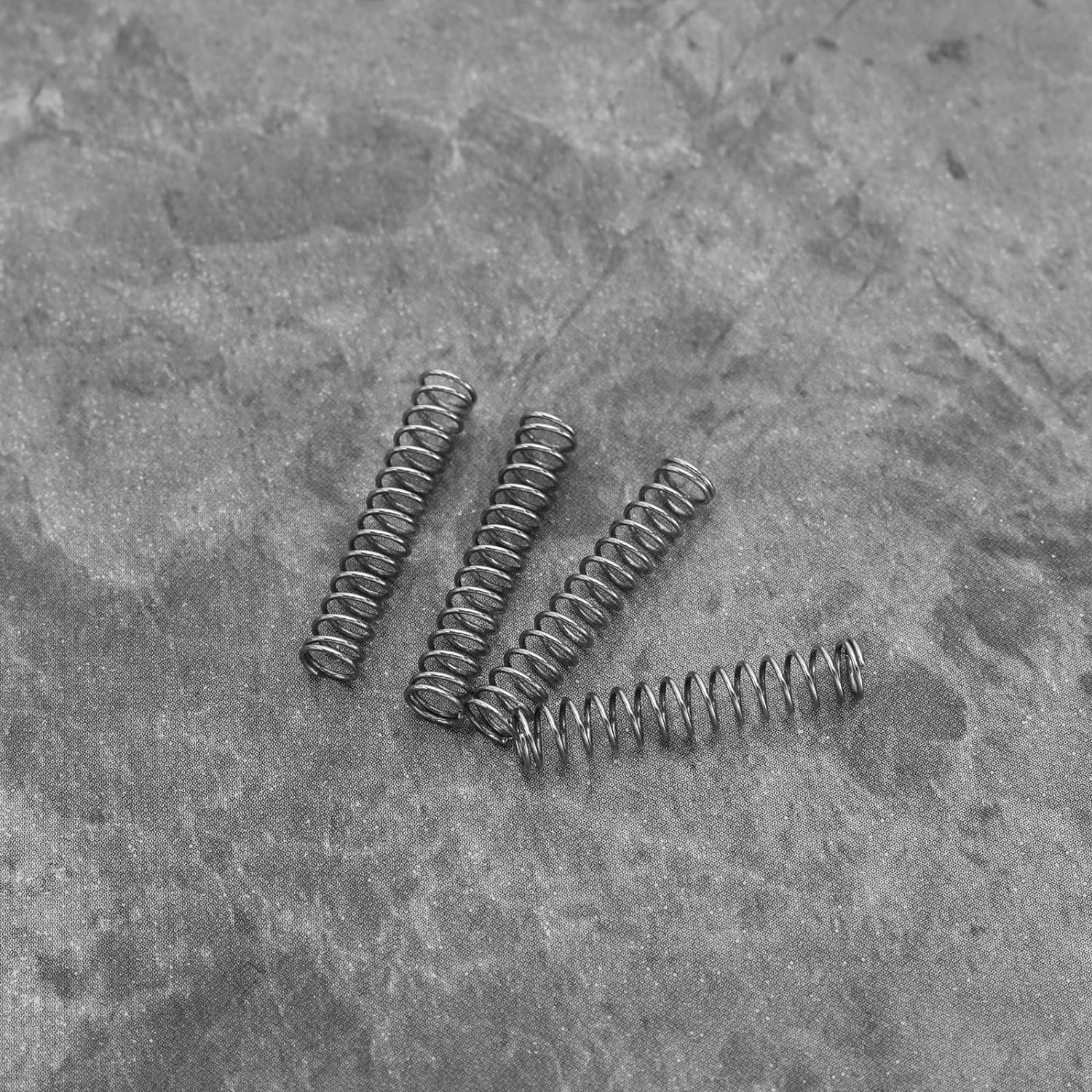 Ecsing 20 Sets Pickup Mounting Screws Pickup Springs Kit for Electric Guitar Musical Instruments Replacement Accessories Silver image number 3