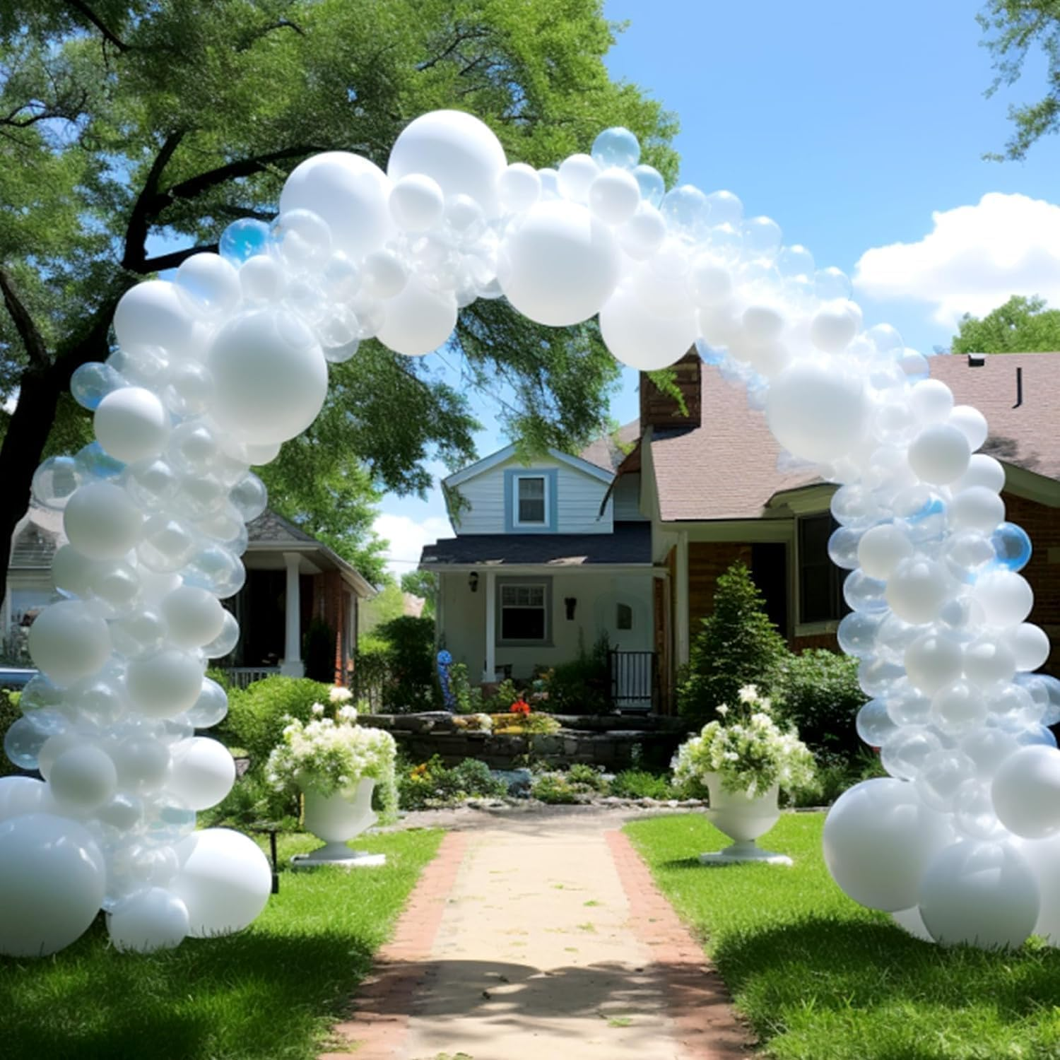 Clear Latex Party Balloons 50Pcs 25Cm 10 Inch Transparent Balloons for Birthday Graduation Wedding Baby Shower Gender Reveal Engagement Party Decoration