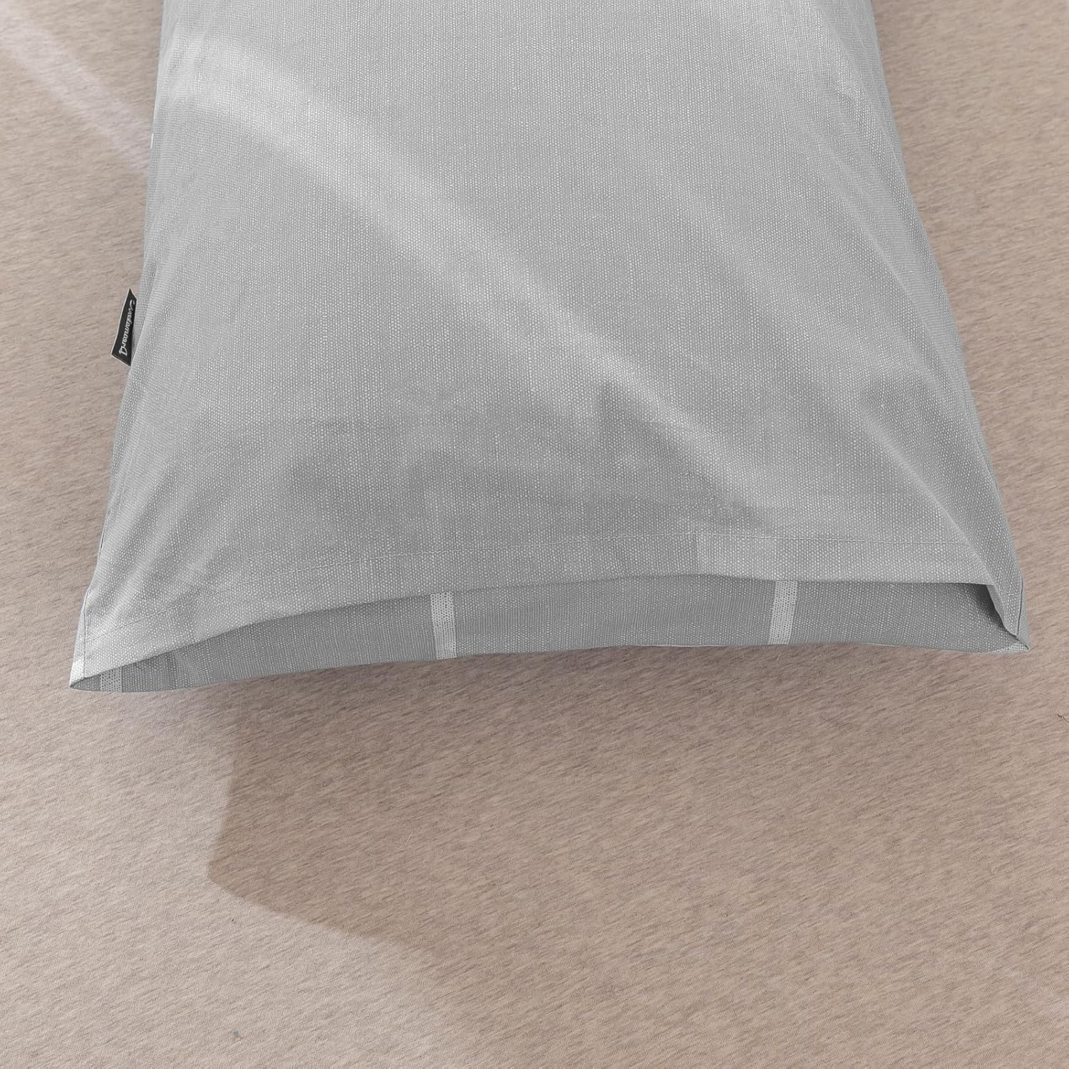 Dreamaker 225TC Cotton Washed Comforter Set - Soft & Cozy Bedding Collection All-Season Quilted Bedspread Hypoallergenic - Checkered Grey (Queen) 1 X Comforter 210X210Cm; 2 X Pillowcases 48X73+15Cm image number 4