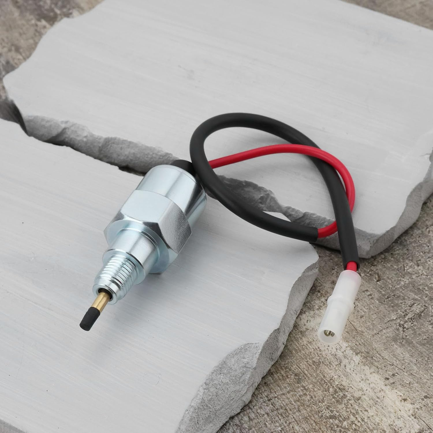 SING F LTD 1PC Carburetor Fuel Shut off Solenoid Compatible with Briggs Stratton OE 692094 807664 FSL90-0009 B1692094 BS-692094-D1 6 92094 BC Wire Length 25Cm Fuel Shut-Off Actuator image number 5