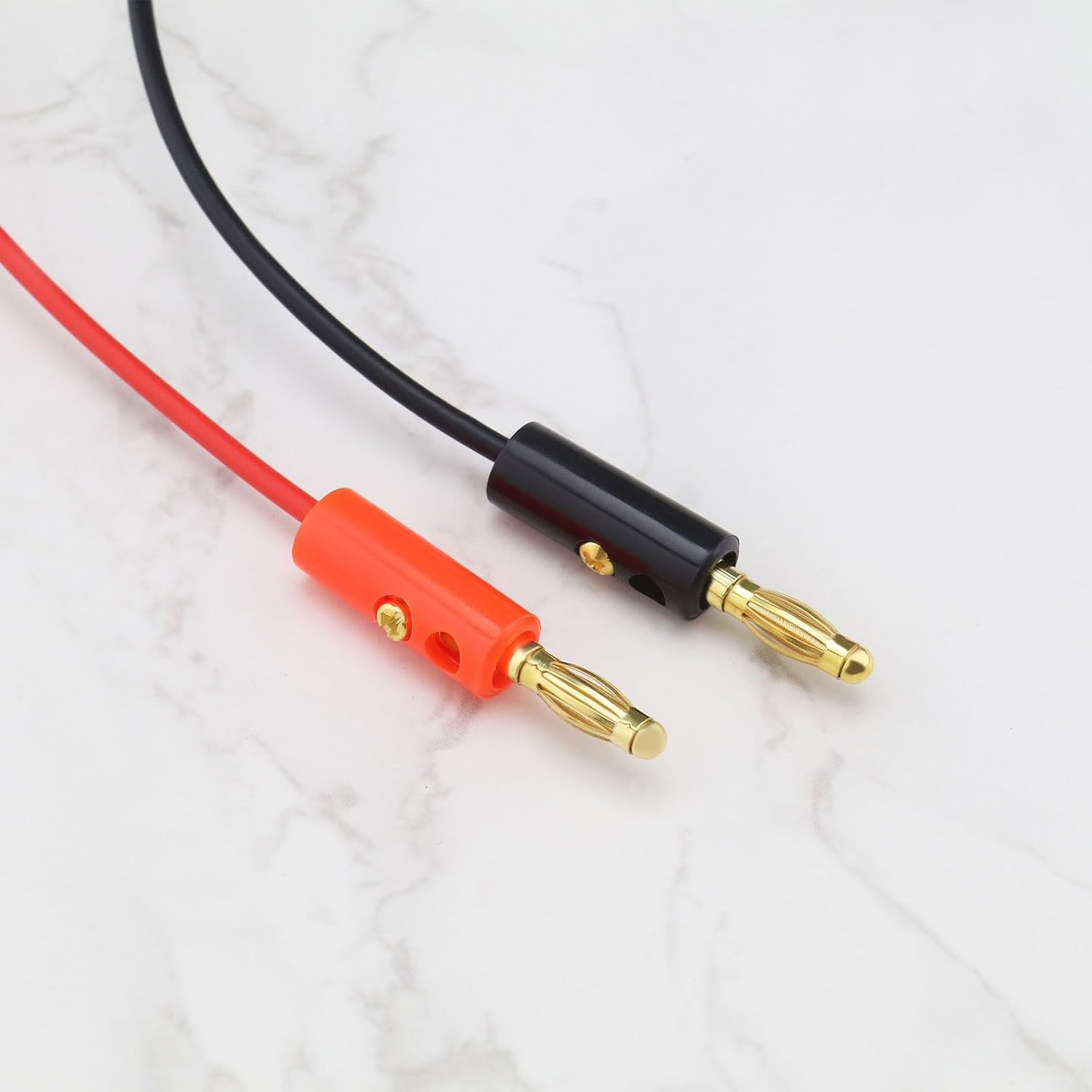 4Pcs 4Mm Banana Plug Micro Gripper Test Hook Clamp Gold Plated Connection Wire for Multimeter Electrical Testing Laboratory Application Red and Black