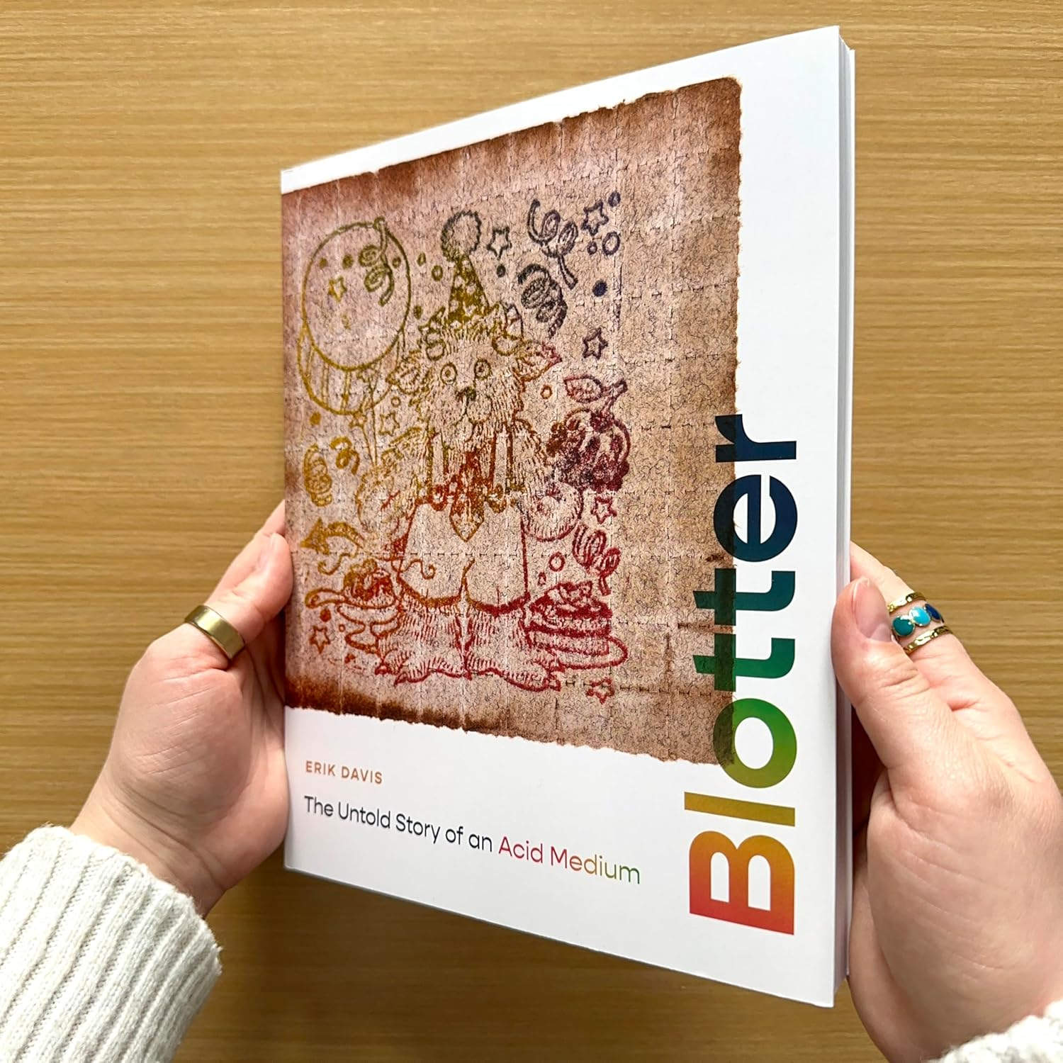 Blotter: the Untold Story of an Acid Medium image number 4