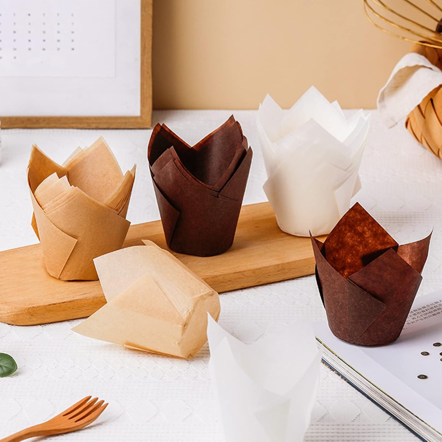 300Pcs Tulip Cupcake Liners, XIACIBDUS Muffin Baking Cupcake Cups, Rustic Cupcake Wrapper, 3 Colors Grease Proof Baking Cup Holders for Party Wedding Birthday Christmas image number 3