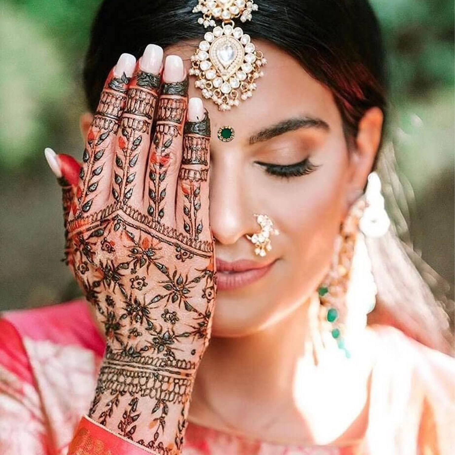 VAMA Girl'S Multicolour Rhinestone Bindi Kumkum Forehead Sticker Bindiya Indian Bindi Booklet (Medium Size 252 Stone Bindis Book) image number 4