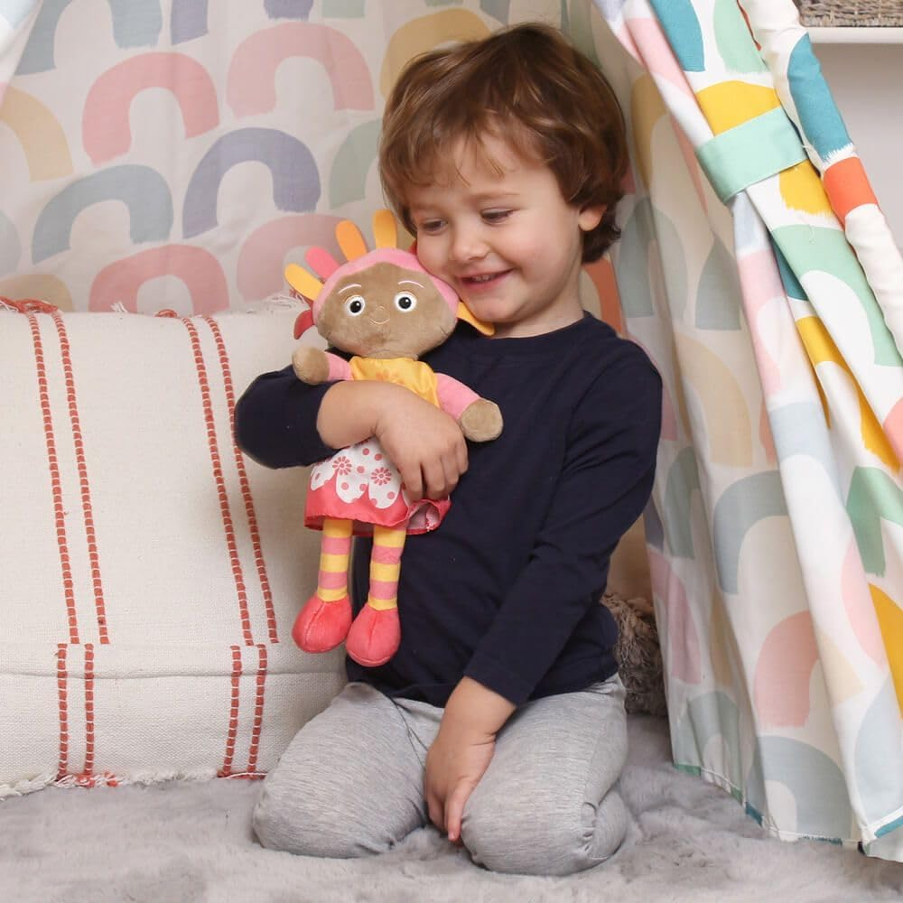 In the Night Garden Talking Upsy Daisy Soft Toy image number 6