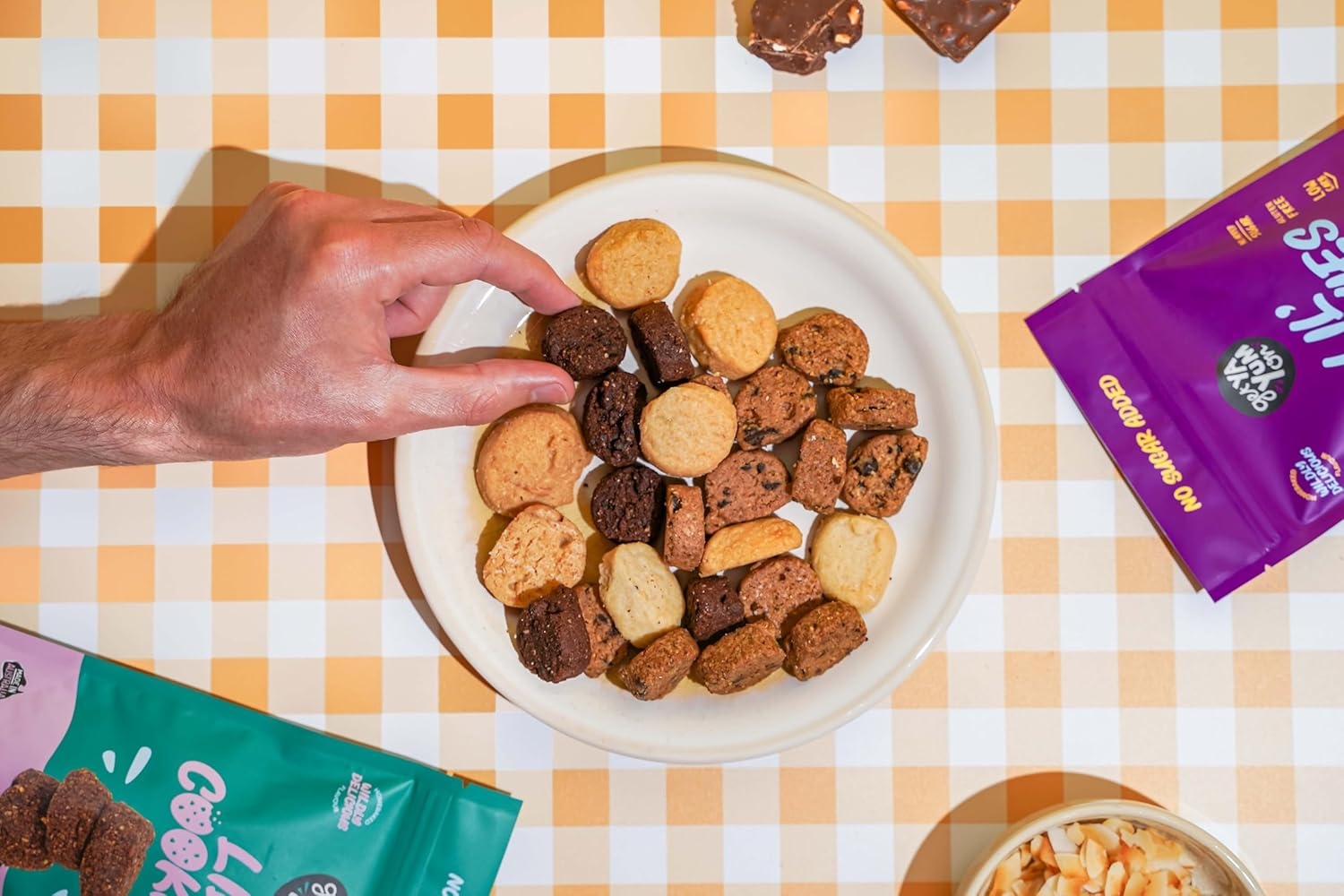 GET YA YUM on - NO-SUGAR-ADDED CRUNCHY COCONUT COOKIES- GLUTEN FREE, LOW CARB, HOMEBAKED BUTTERY FLAVOUR! 220G image number 3