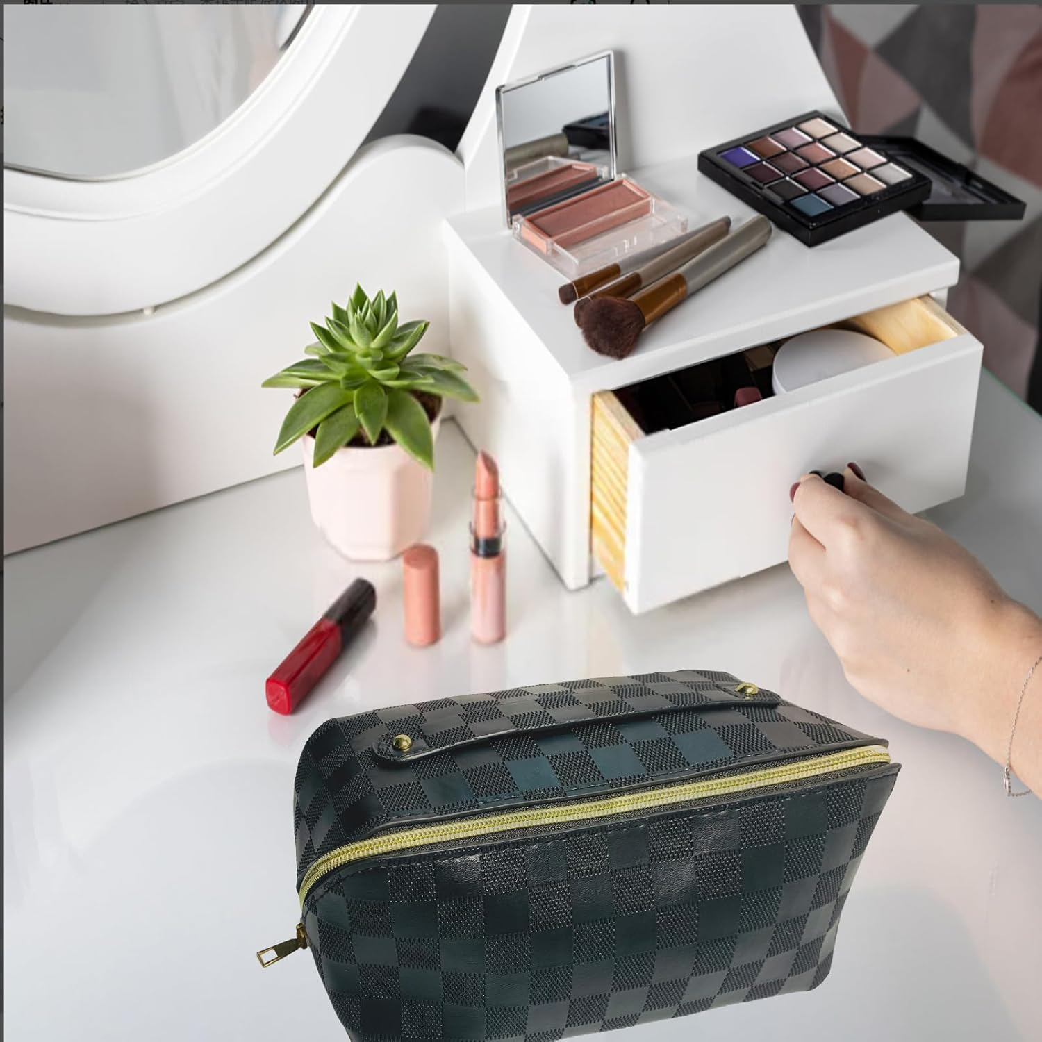 Travel Makeup Bag for Women, ZACHMEST Large Capacity Pouch Open Flat Cosmetic Bag with Compartments, Water-Resistant PU Leather Portable Toiletry Bag with Divider and Handle image number 5