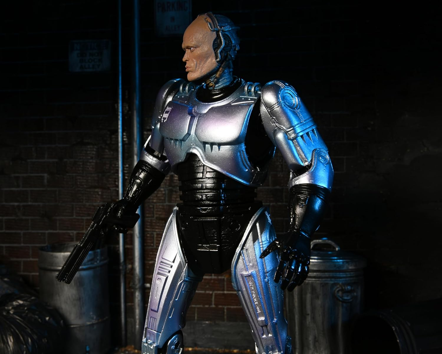 Ultimate Robocop - 7" Scale Action Figure - Robocop - NECA Collectibles image number 2