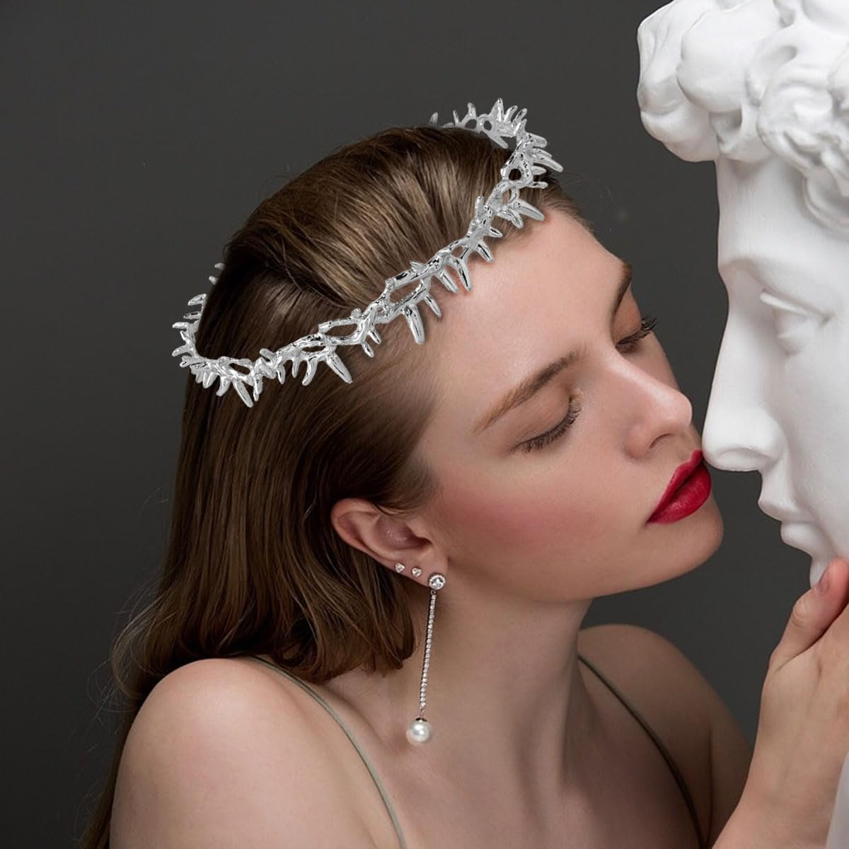 Queen King Alloy Thorn Headband Crown for Wedding Birthday Prom Costume Cosplay Headpiece image number 3