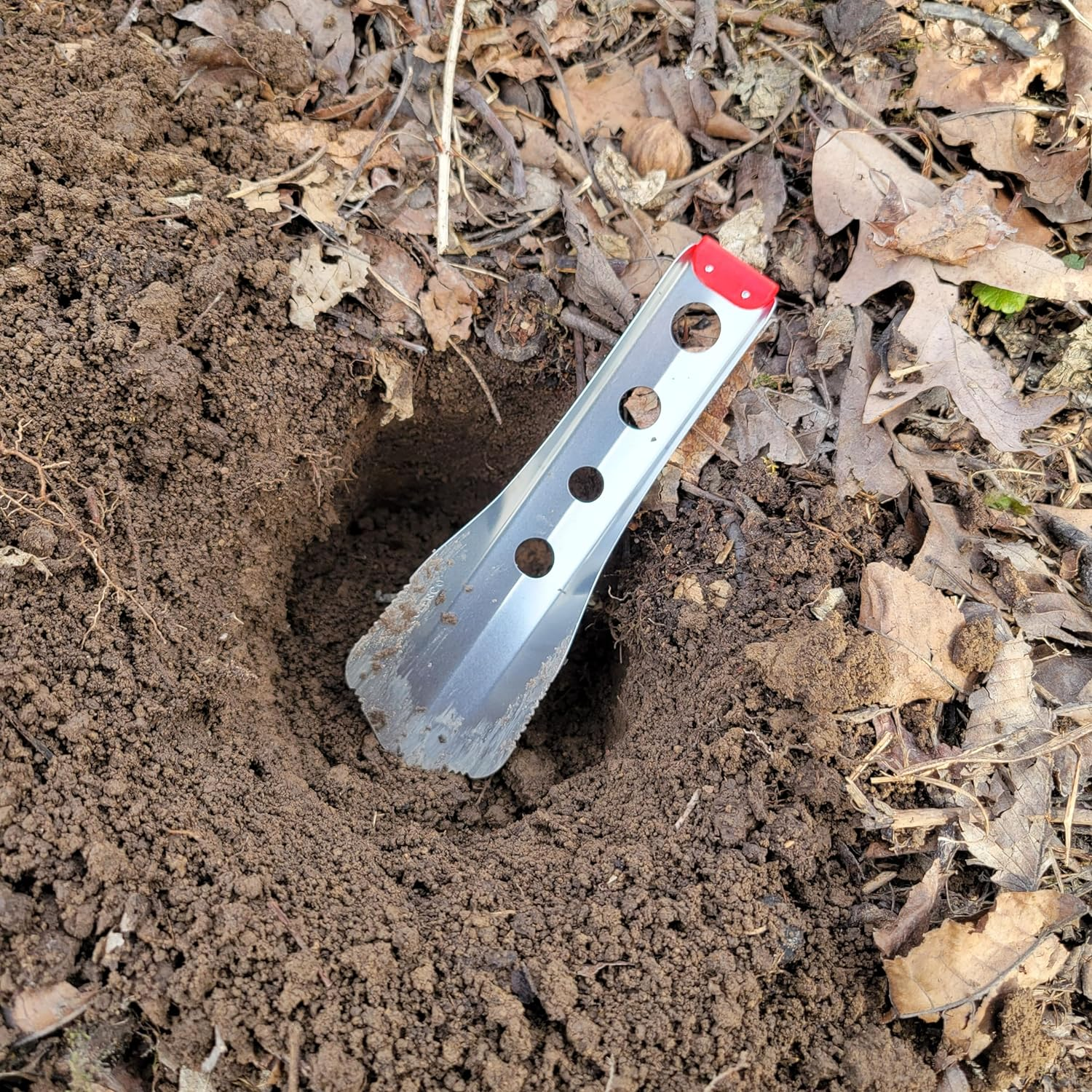 Ultralight Backpacking Trowel, 0.48 Oz (13.5G) Red - Grass Green image number 5