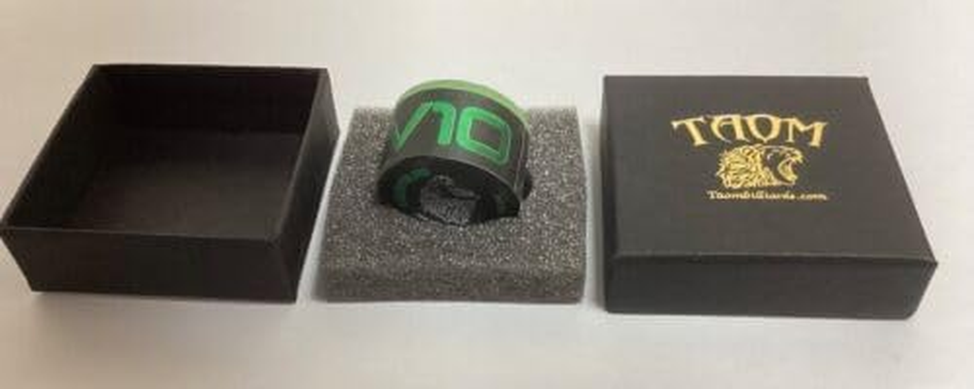 ROSETTA SPORTS PRESENTS LATEST TAOM V10 SNOOKER POOL CHALK, NEW GREEN,MADE in FINLAND in STOCK image number 1