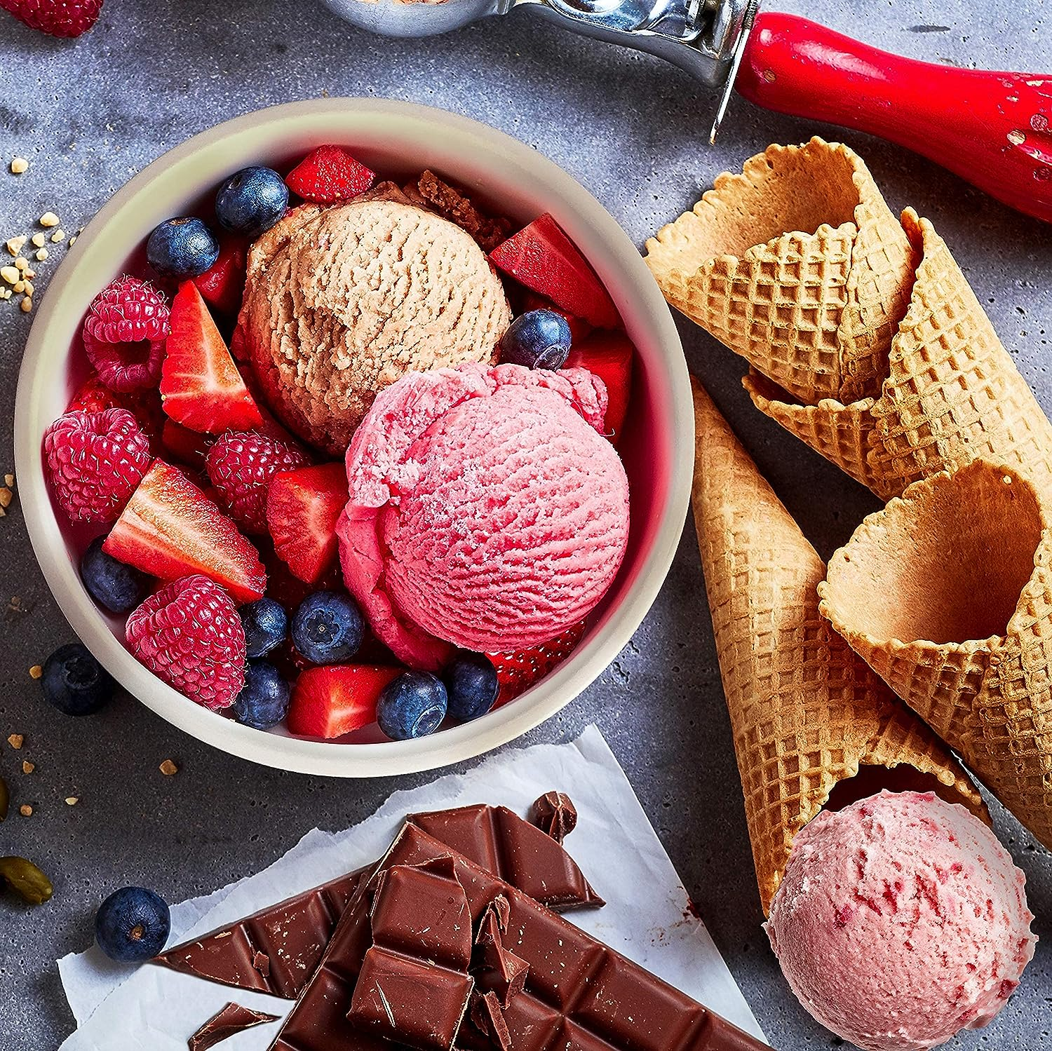 Cream Containers for Homemade Ice Cream (2 Pcs) - Reusable Ice Cream Storage Containers for Freezer - Leak-Free Ice Cream Containers with Silicone Lids (Green) - 1 L per Ice Cream Container image number 6