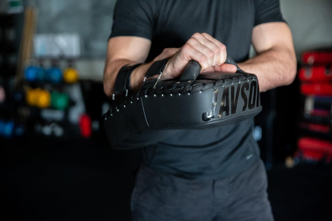 Thai Pads Artificial Leather 1 Unit Curved Shape Kick Training Shield, MMA Muay Thai Pad, Kickboxing Thai Pad for Boxing, Muay Thai, MMA, Kickboxing and Martial Arts Equipment by Javson image number 3