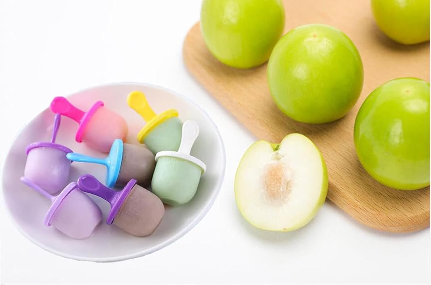 Mini Silicone Popsicle Mold, Food Storage Container 7-Cavity DIY Ice Pop Mold with Colorful Plastic Sticks Non-Stick Ice Cube Trays (Green) image number 4