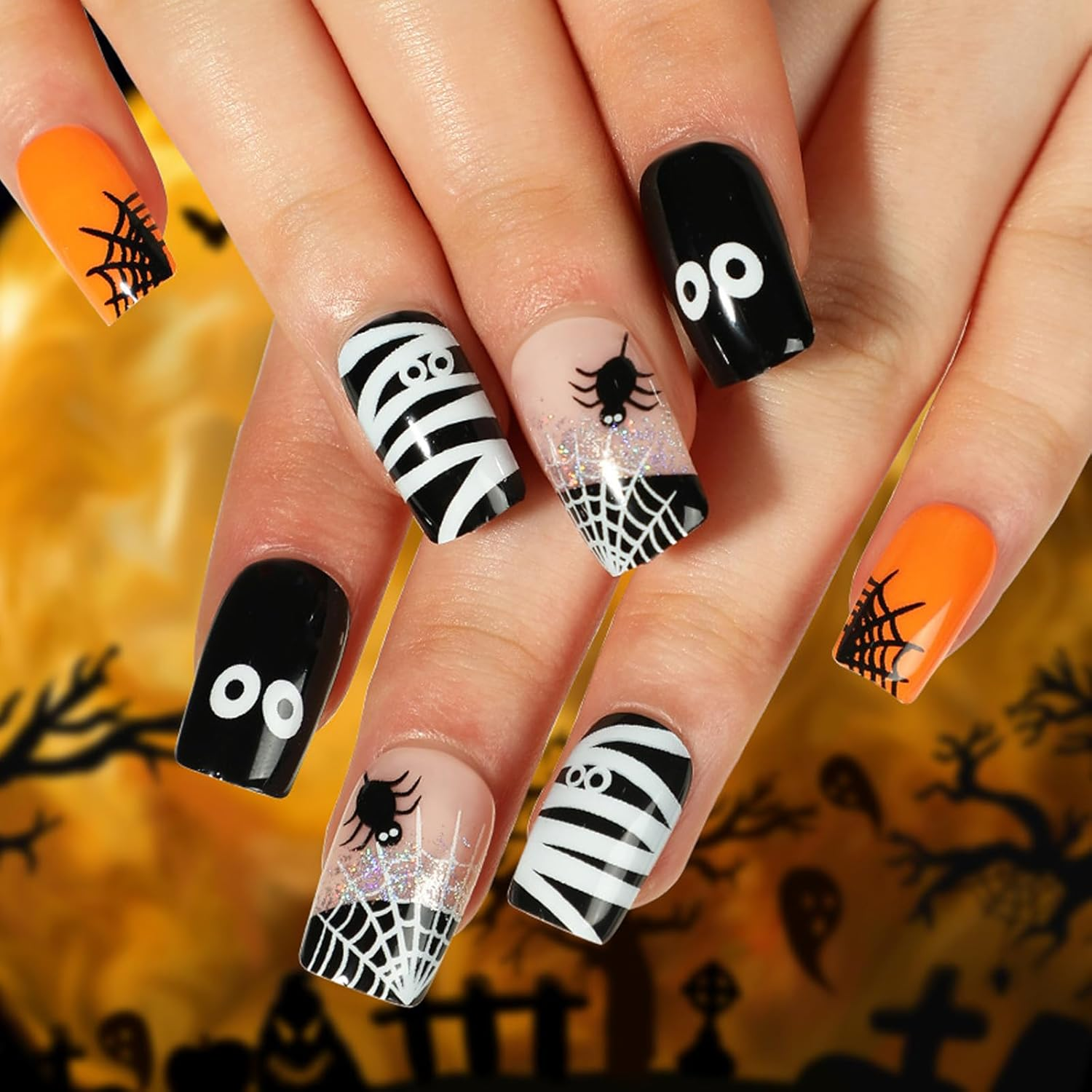 24Pcs Short Square Press on Nails Halloween Cute Fake Nails Black White Spider Web Cartoon Print Glossy Stick on Nails for Women DIY Manicure image number 4