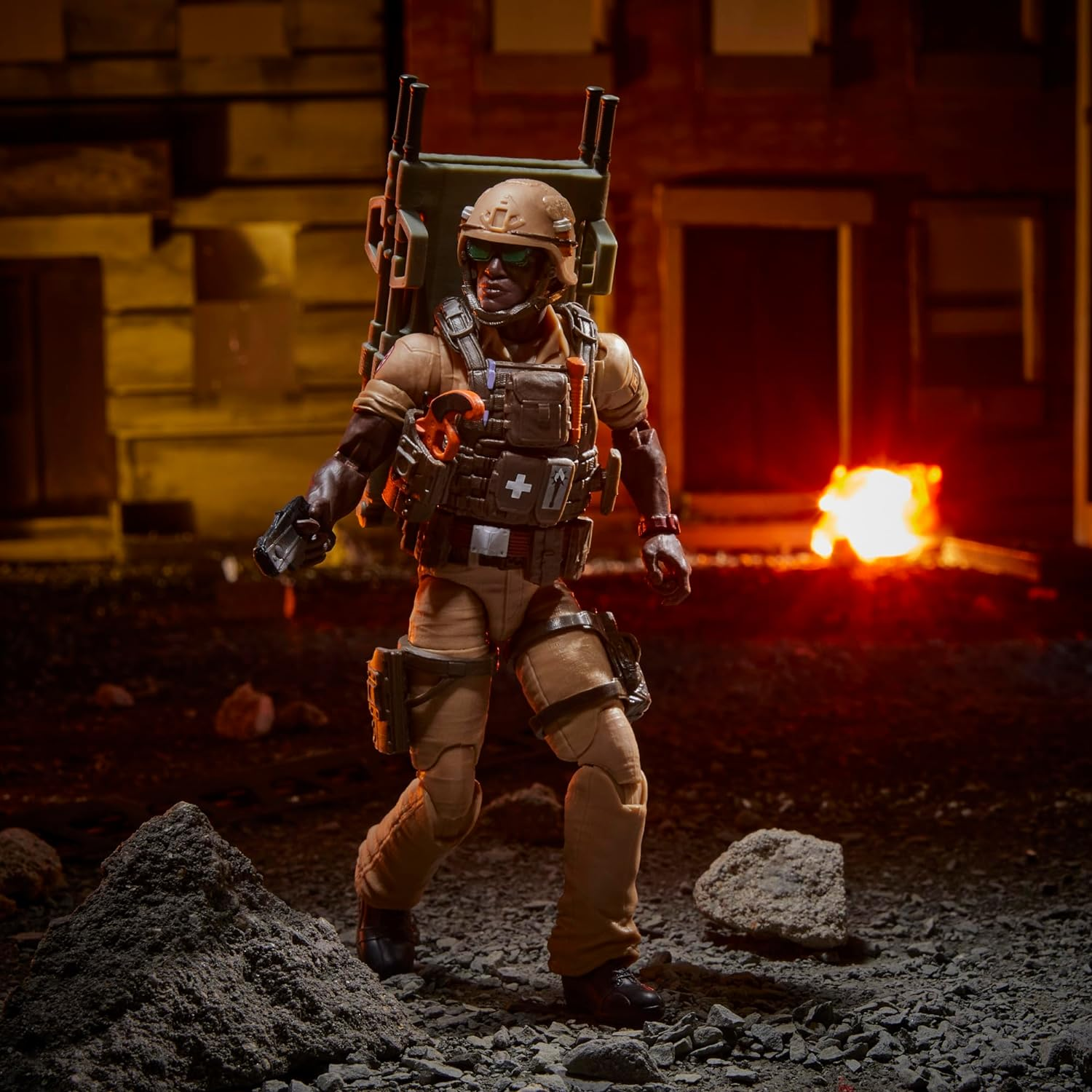 GI JOE Classified Series #122, Carl Doc Greer, Collectible 6 Inch Action Figure with 7 Accessories image number 6