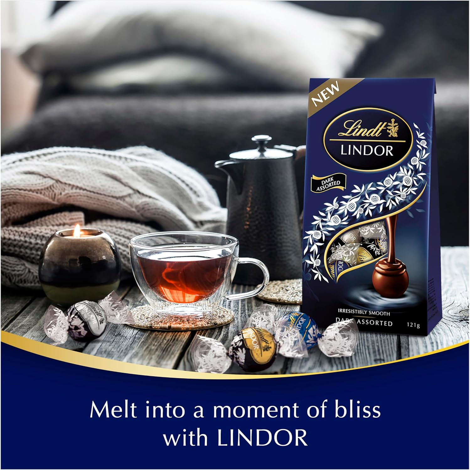 Lindt LINDOR Dark Assorted Chocolate Bag 121G image number 1