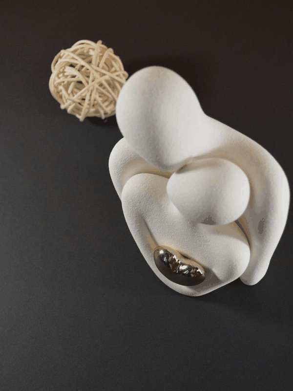 Modern Ceramic Couple Sculpture - Abstract Love Statue Ornament Figurine for Home Decor in Living Room, Bedroom,Office - Unique Couple Gift - Anniversary Birthday,Show Pieces for Home (White) image number 3