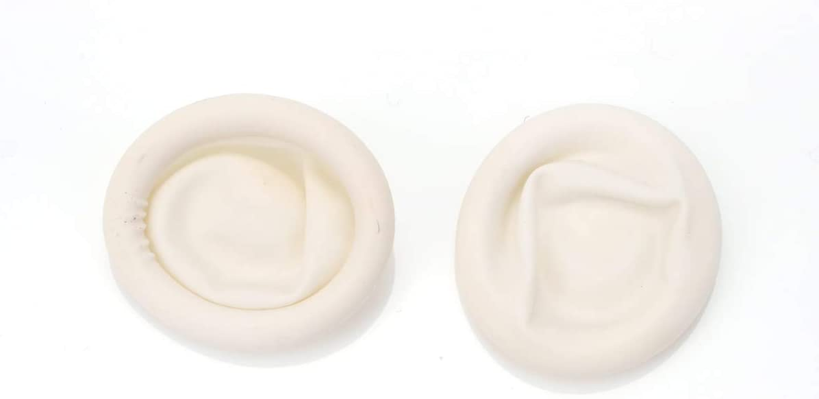 VANANA 100 Pcs Latex Rubber Finger Cap Cot Fingercot Protector Powder Free image number 4