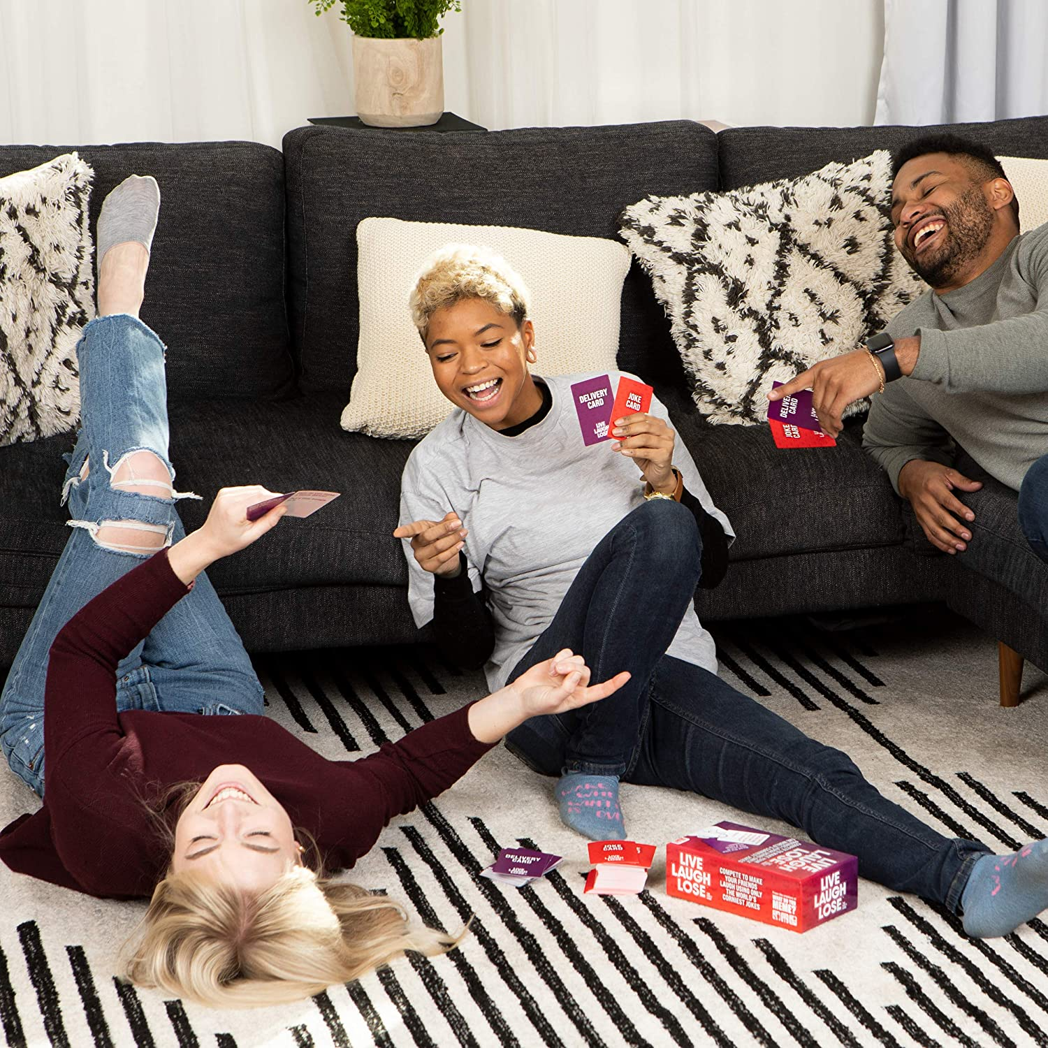 WHAT DO YOU MEME? Live Laugh Lose - the Party Game Where You Compete to Make Corny Jokes Funny image number 4