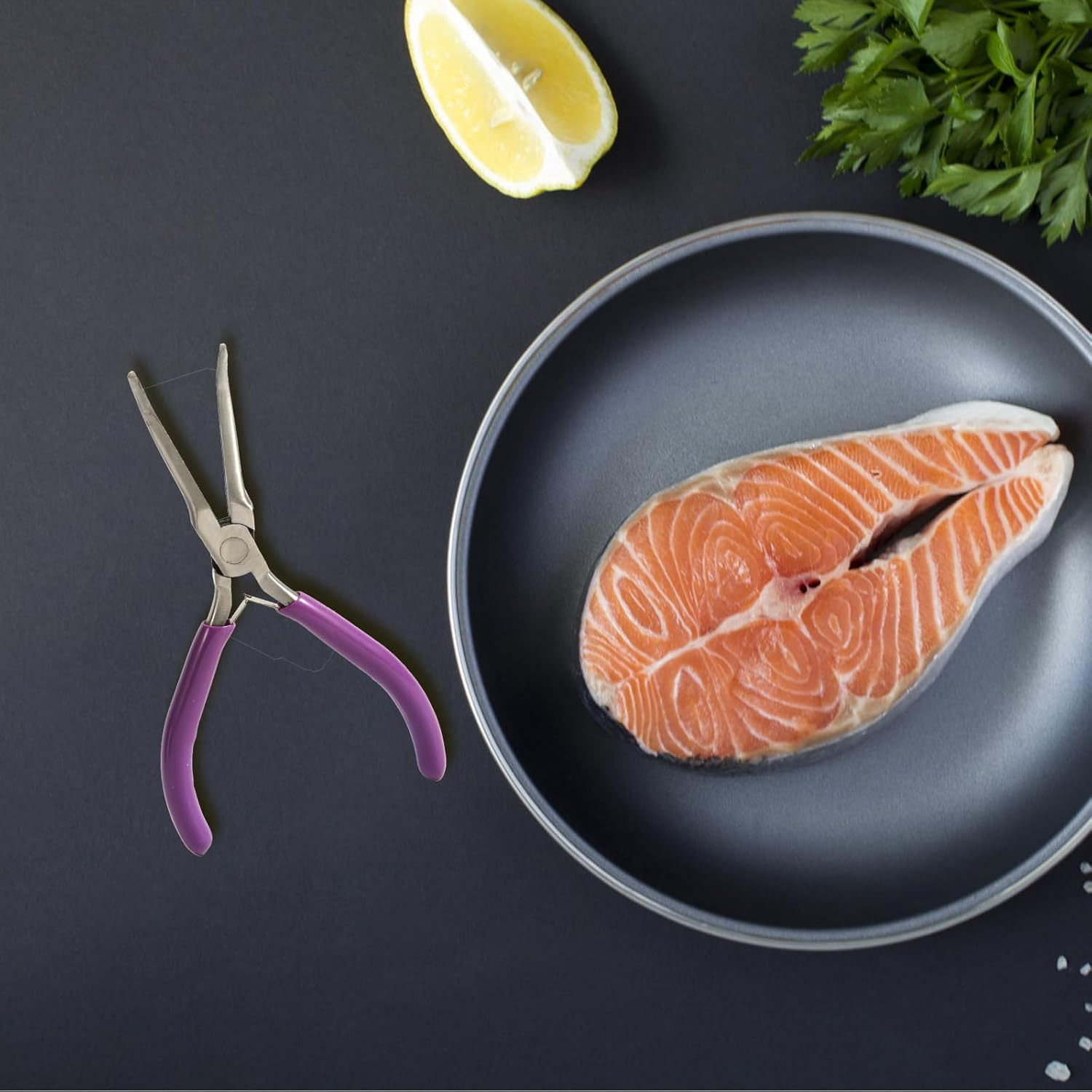 Fish Bone Pliers, Professional Bent Nose Pliers with Non-Slip Handle, Carbon Steel Tool for Locking and Extracting Small Fish Bones image number 2