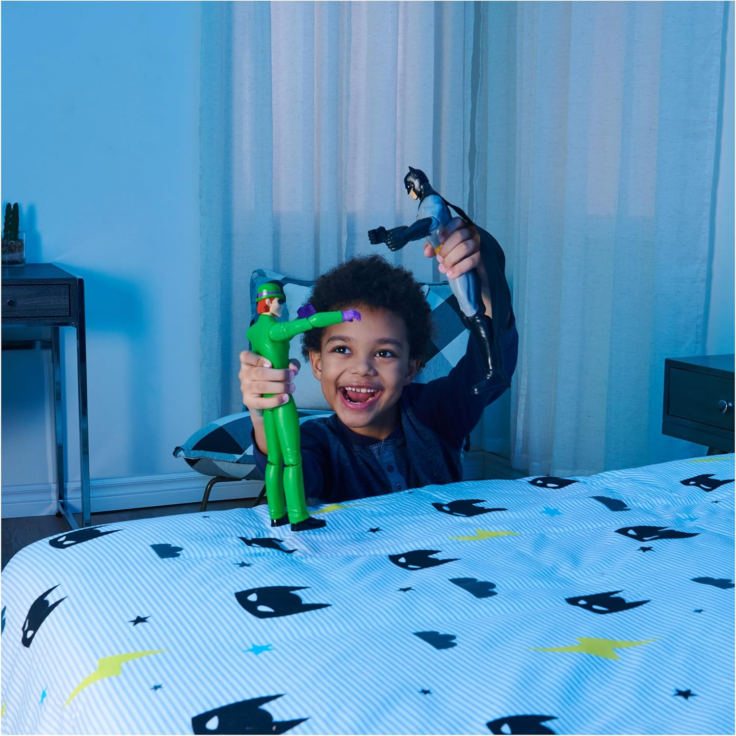 Batman 12-Inch the Riddler Action Figure, for Kids Aged 3 and Up image number 4